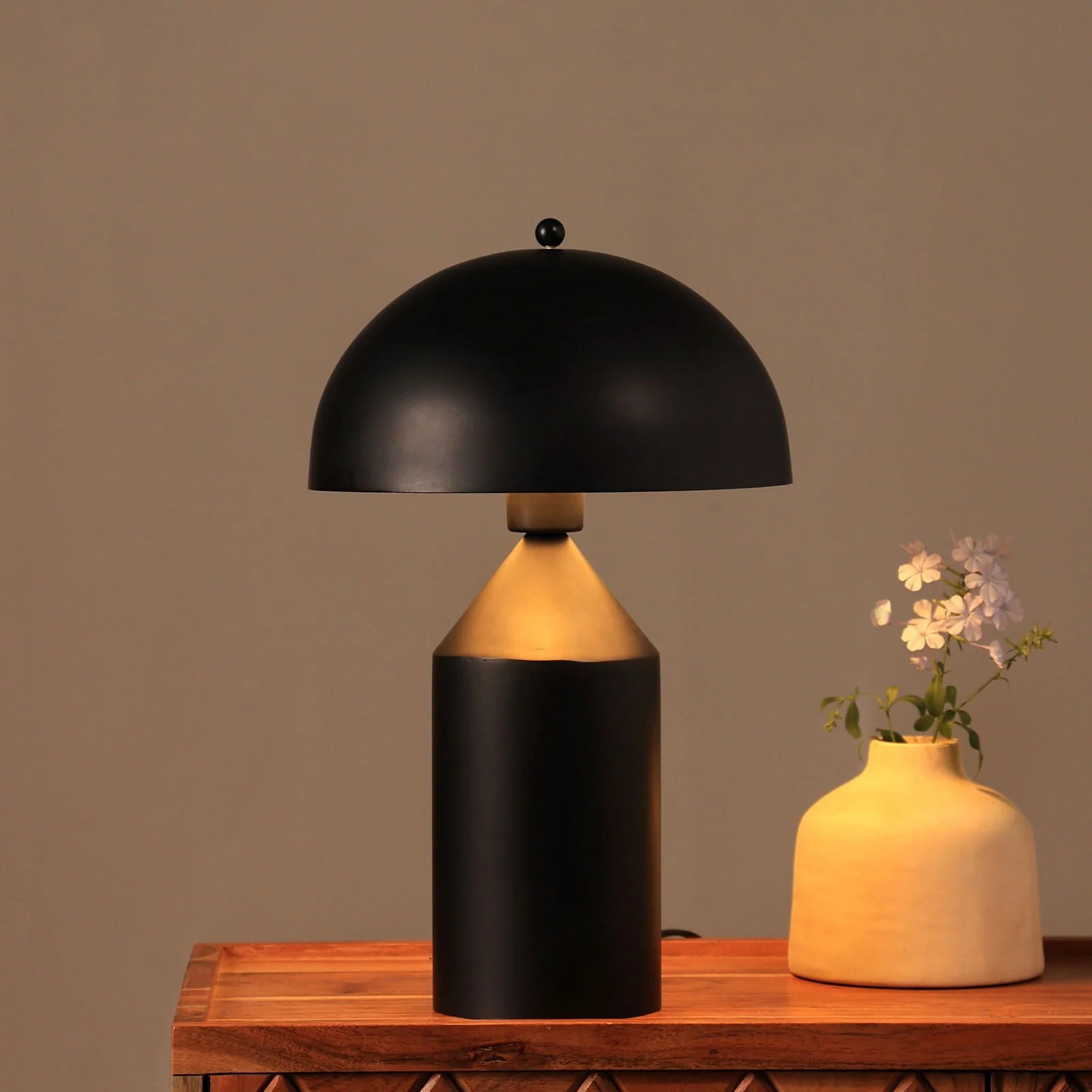 Cone Pagen Table Lamp - Image 8