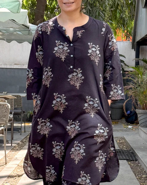 Cotton Handblock Printed Natural Dyed Ajrakh Co-ord Set. - Image 5