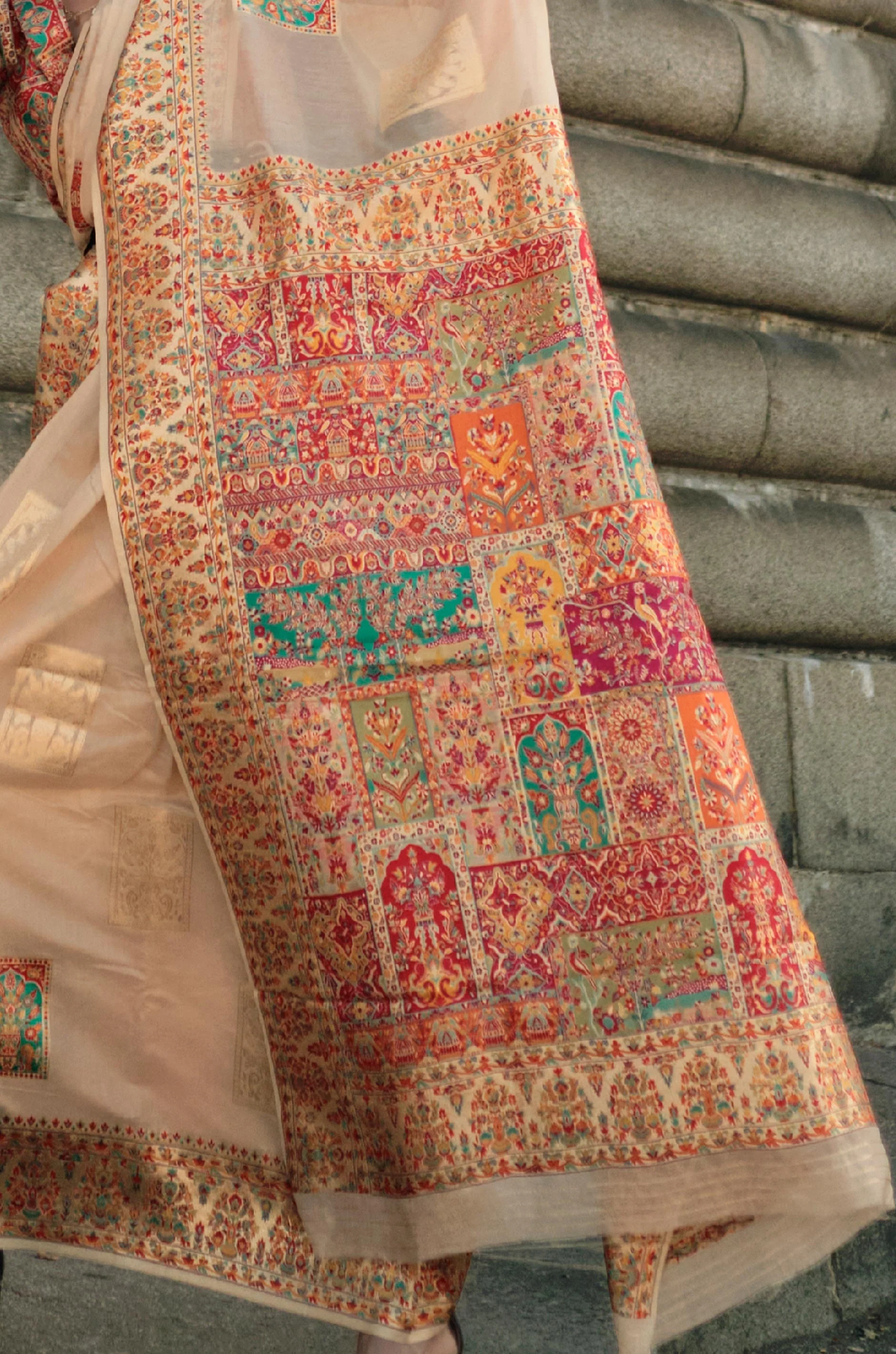 Cream Kashmiri Modal Silk Saree - Image 3