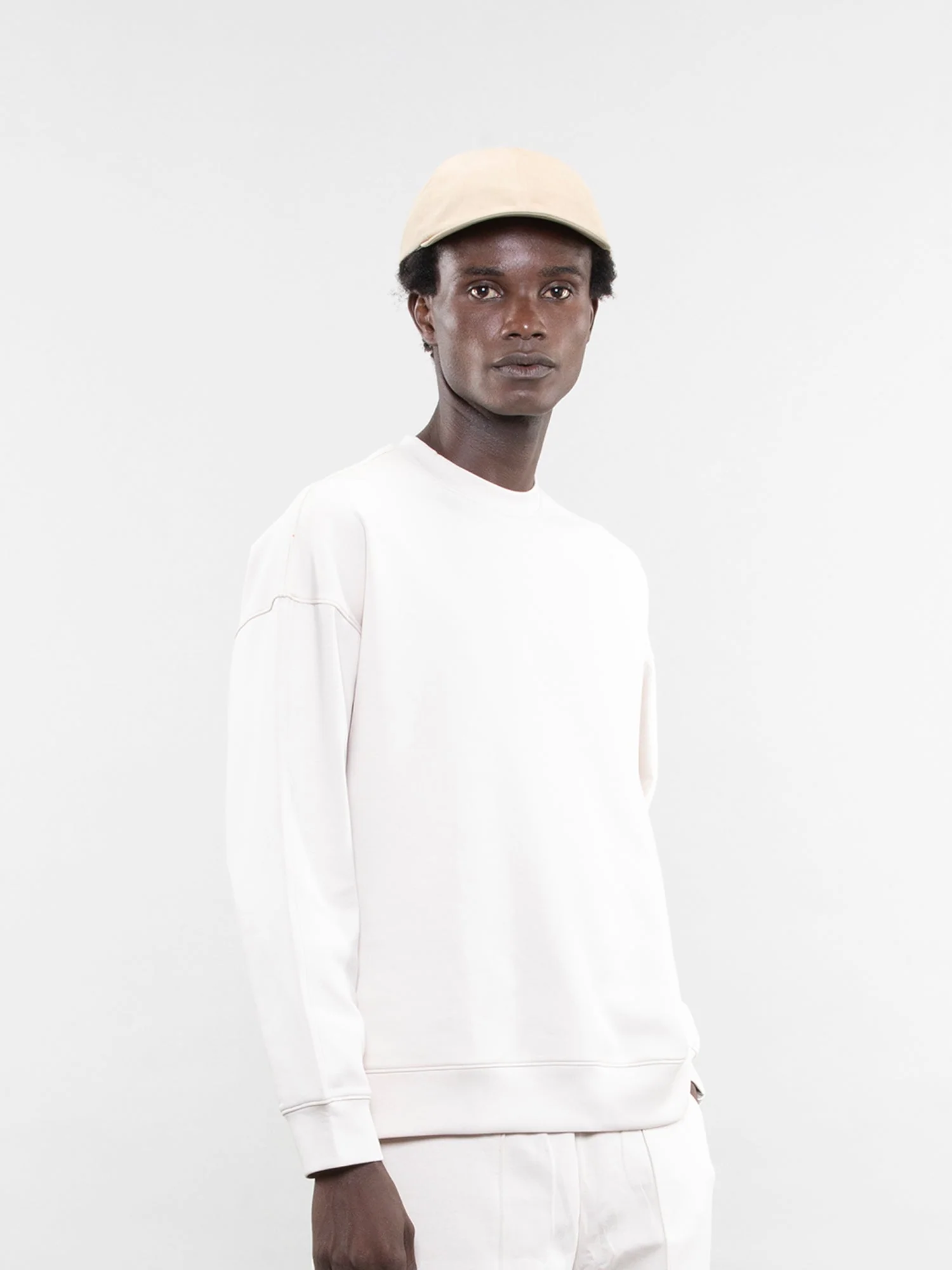 Crewneck sweatshirt - Image 2