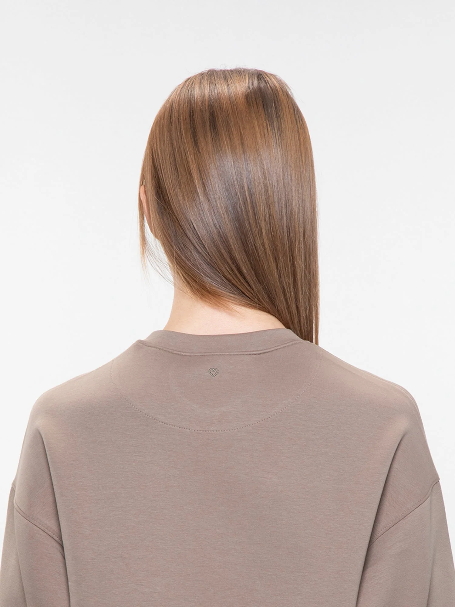 Crewneck sweatshirt - Image 13