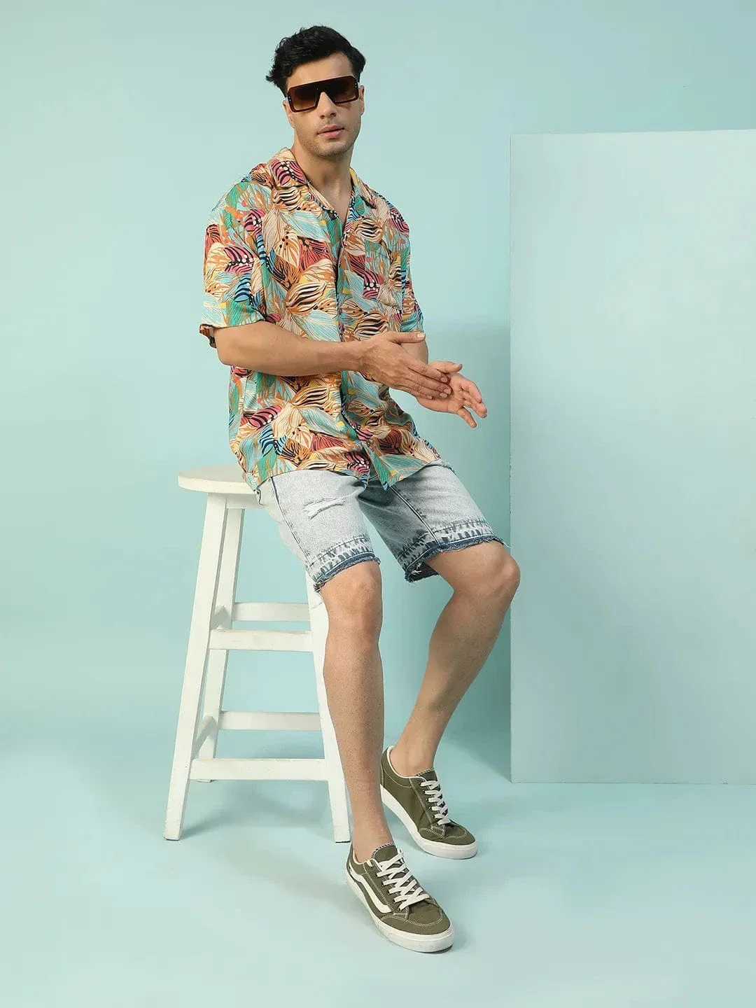 Crisp Tropical Print Multicolor Lapel Collar Short Sleeve Oversized Men Shirt - Image 8