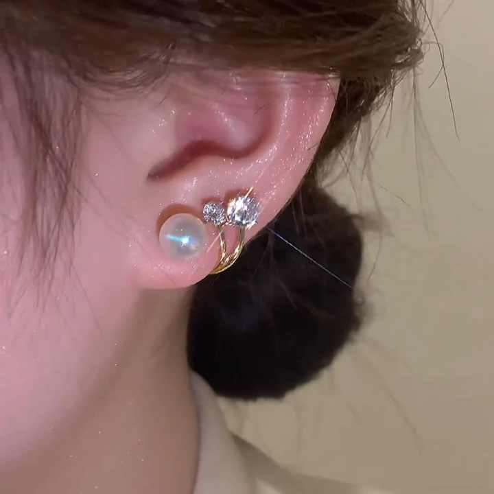 Crystal Glow Stud Earring - Image 4