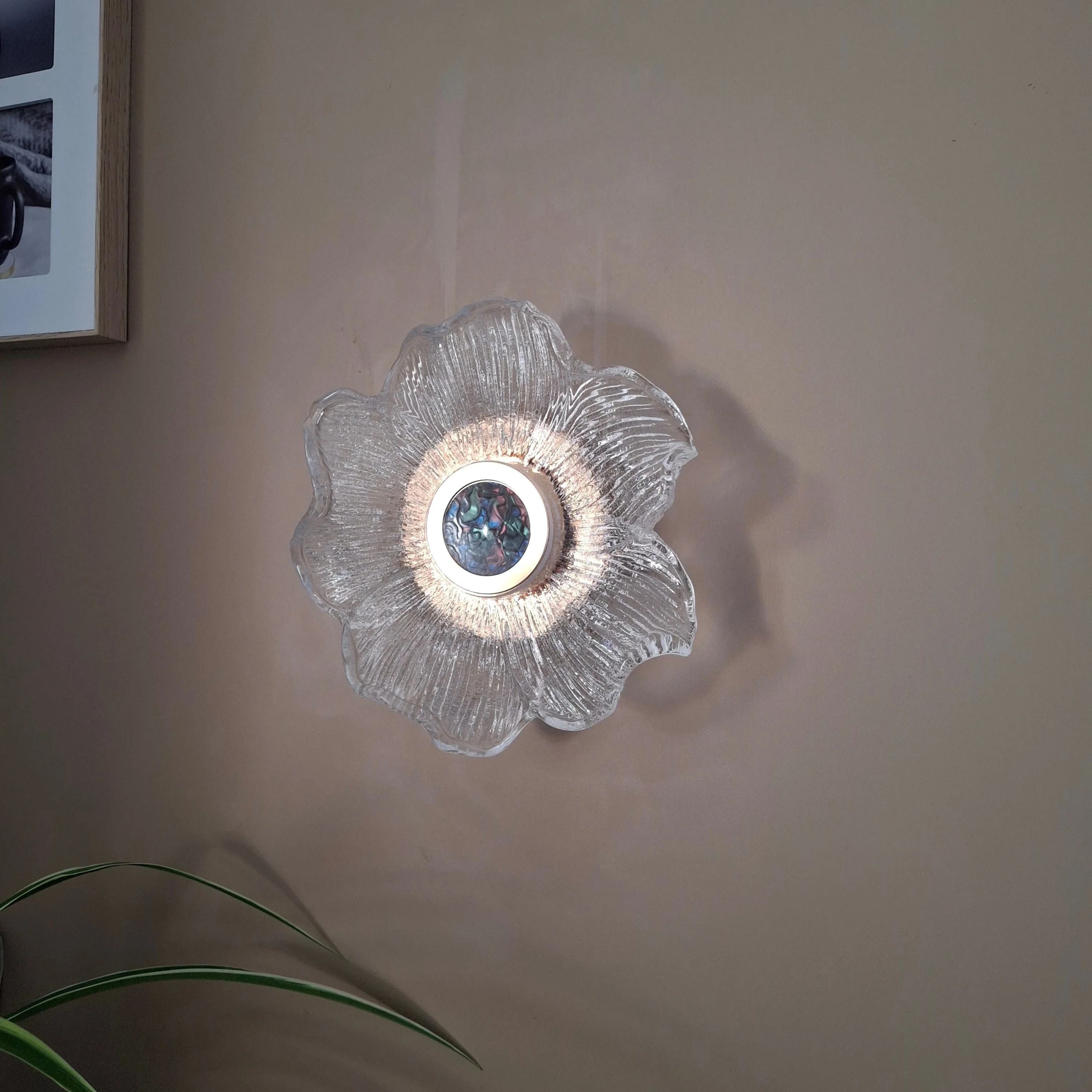 Crystal LED Flower Glass Style Wall Light - Image 5