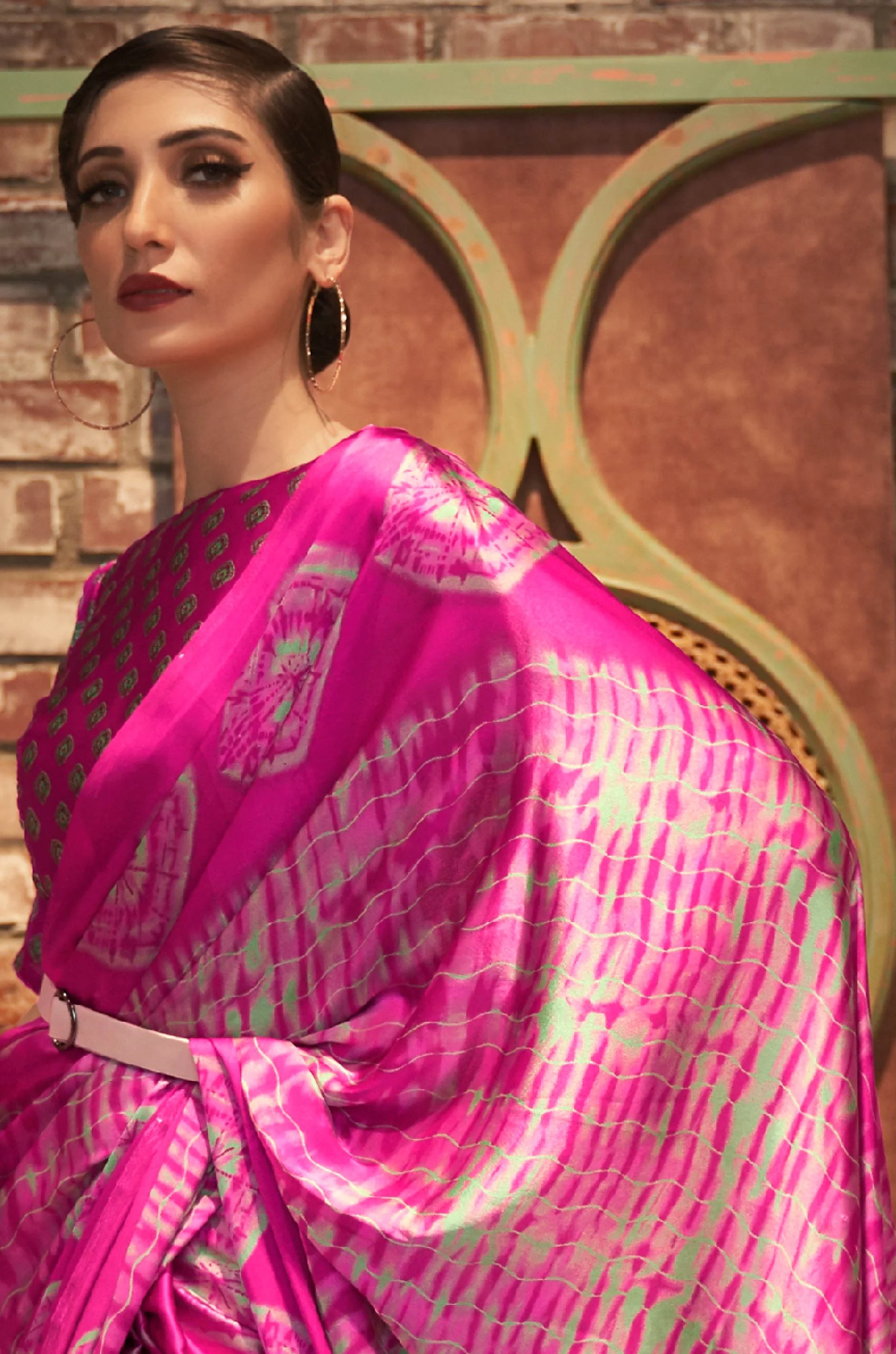 Dark Pink Satin Crepe Saree - Image 4