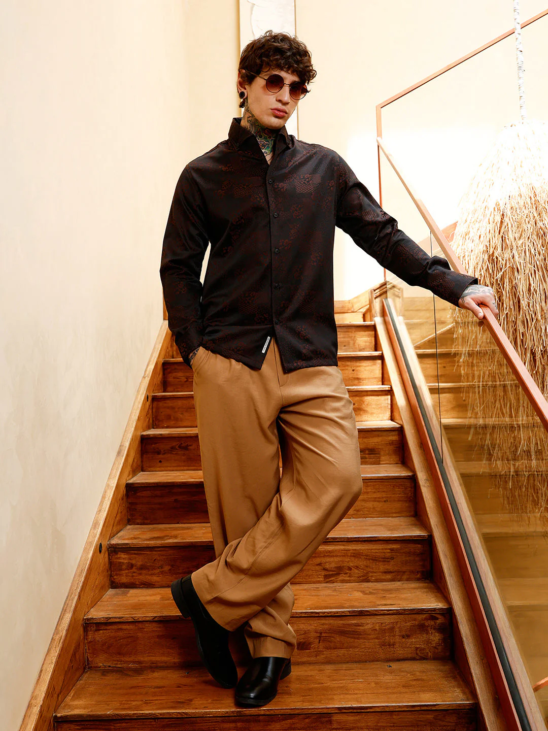 Dark-Tone Flora-Block Jacquard Shirt - Image 6