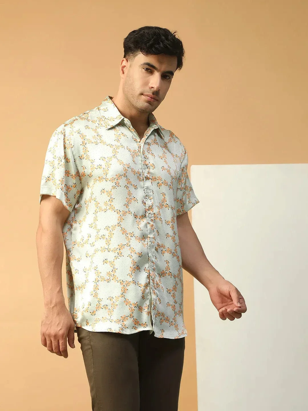 Drip Green Floral Print Collared Short Sleeve Men Oversized Satin Shirt - Image 5