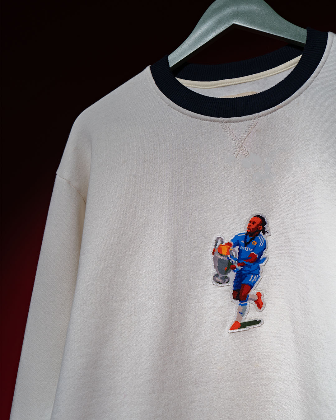 Drogba 8-Bit Sweatshirt - Image 3