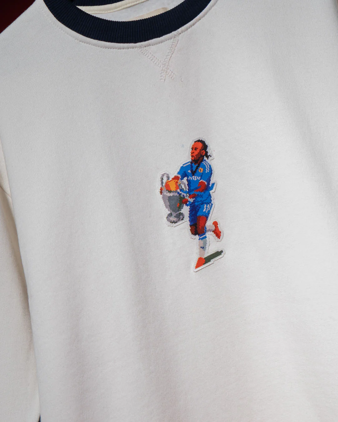 Drogba 8-Bit Sweatshirt - Image 4