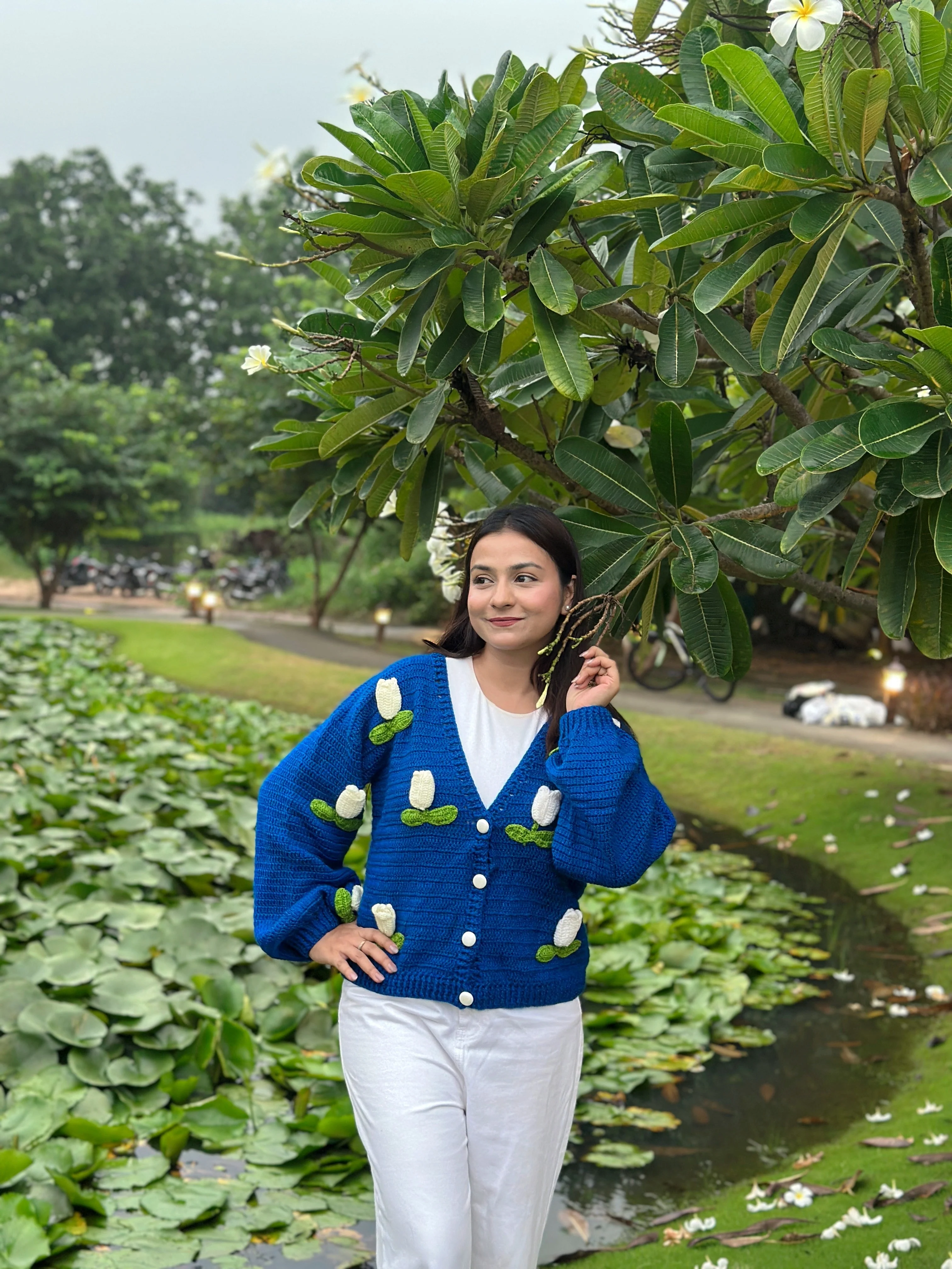 Dutch Flower Cardigan - Royal Blue - Image 2