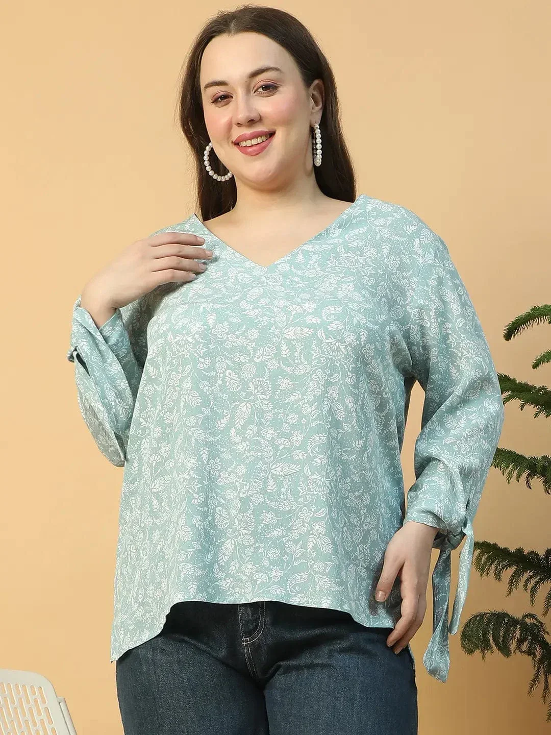 Eccentric Blue Floral Print Long Sleeve With Tie-up Detail Plus Size WomenTop