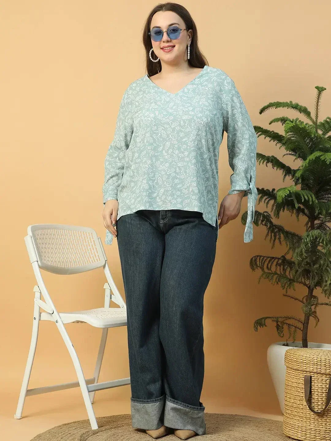 Eccentric Blue Floral Print Long Sleeve With Tie-up Detail Plus Size WomenTop - Image 9