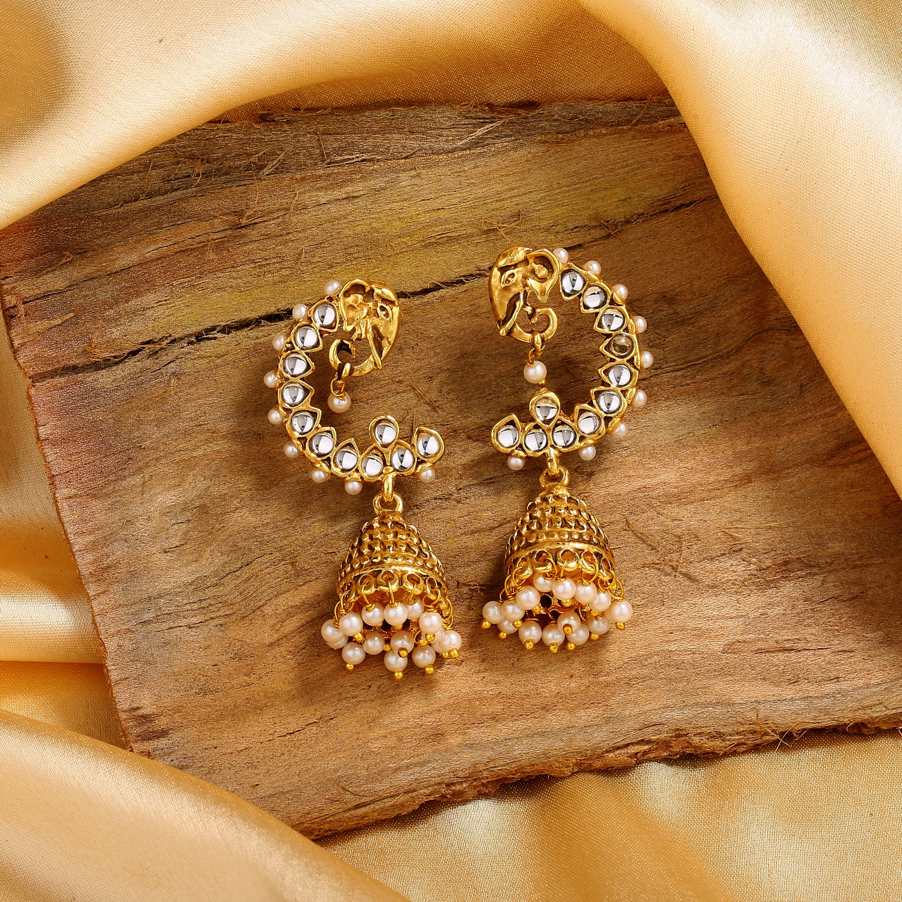 Estele Gold Plated Traditional Kundan Jhumka Earrings For Women - Image 7