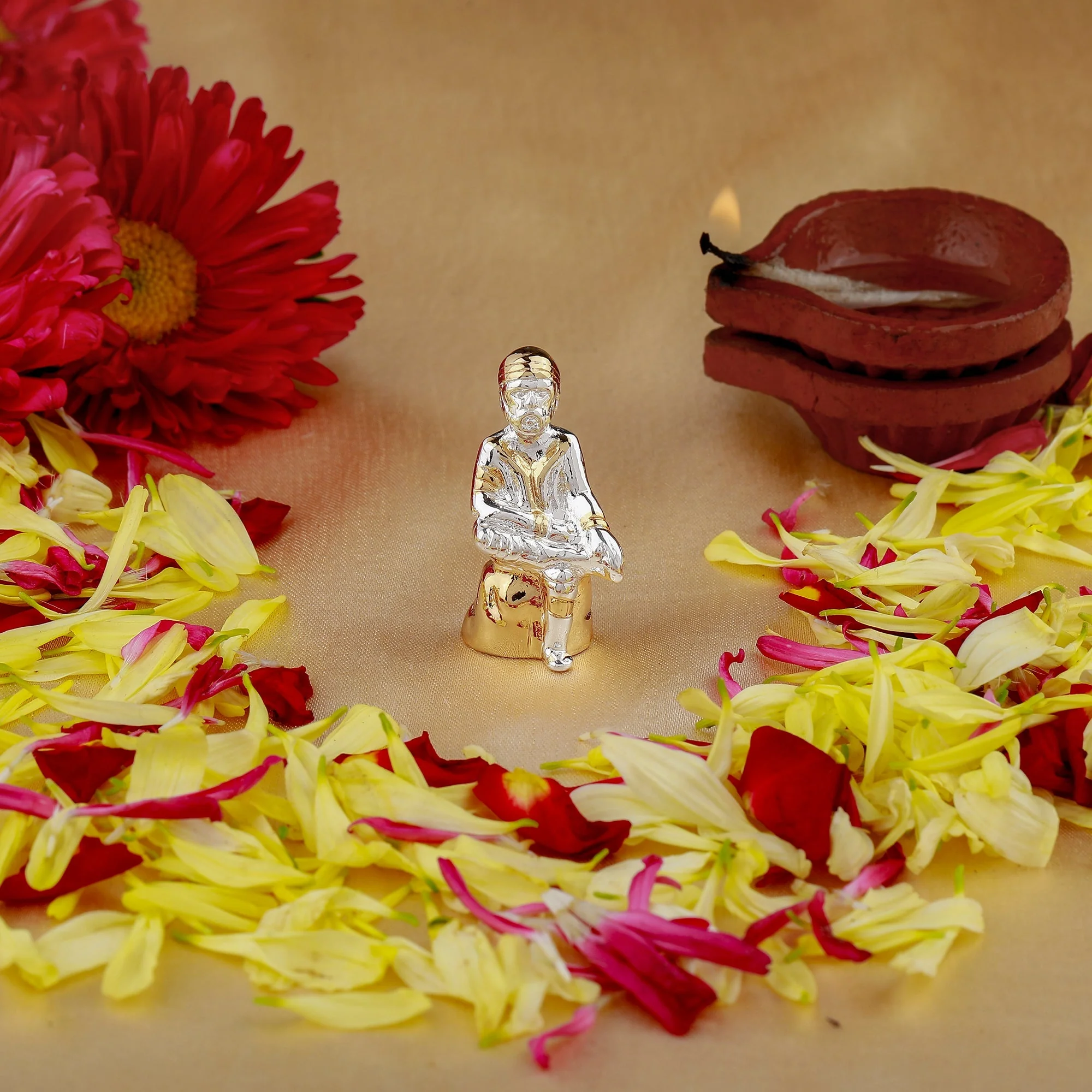 Estele Gold & Rhodium Plated Divine Lord Sai Baba Idol - Image 2