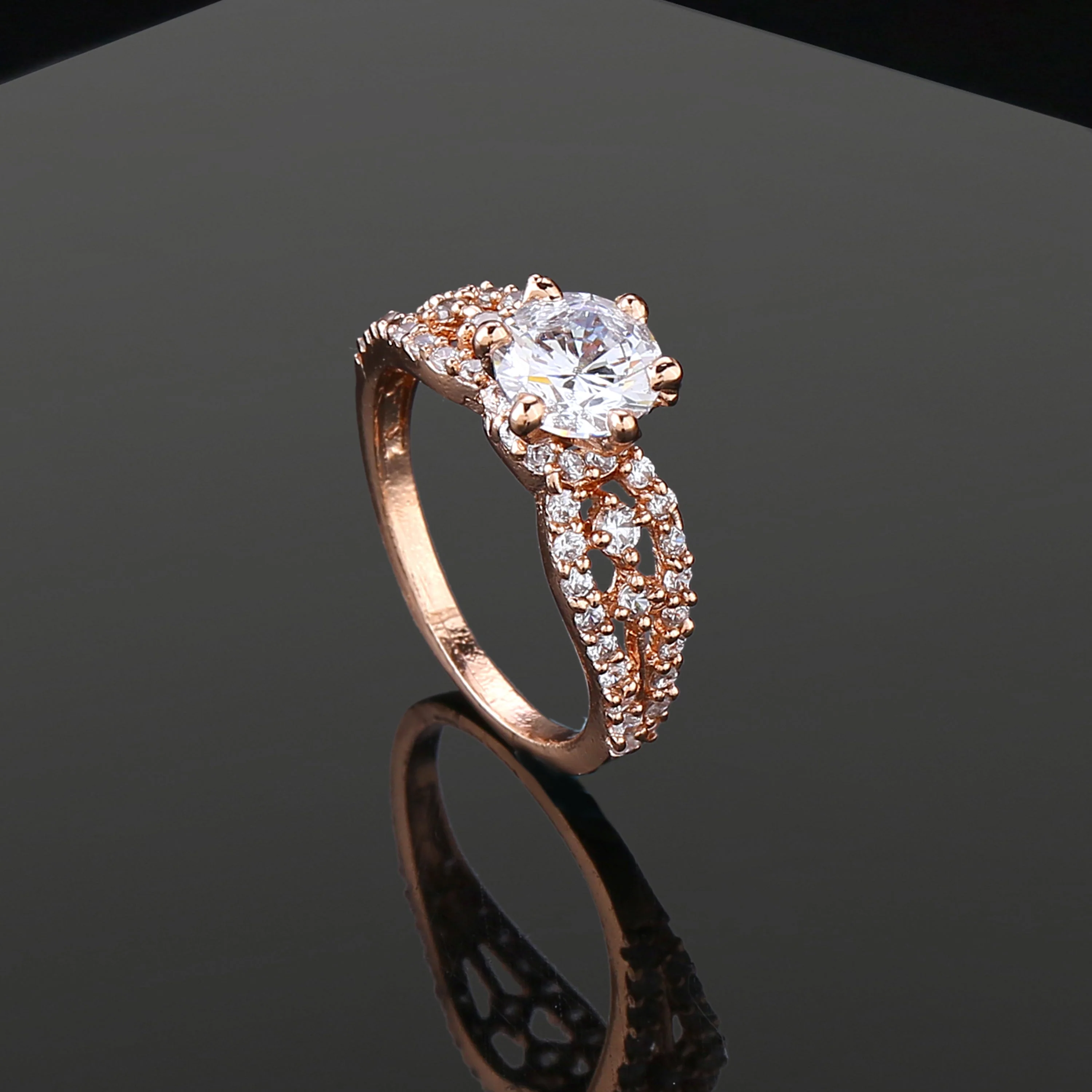 Estele Rhodium Plated Cz Dazzling Finger Ring For Women