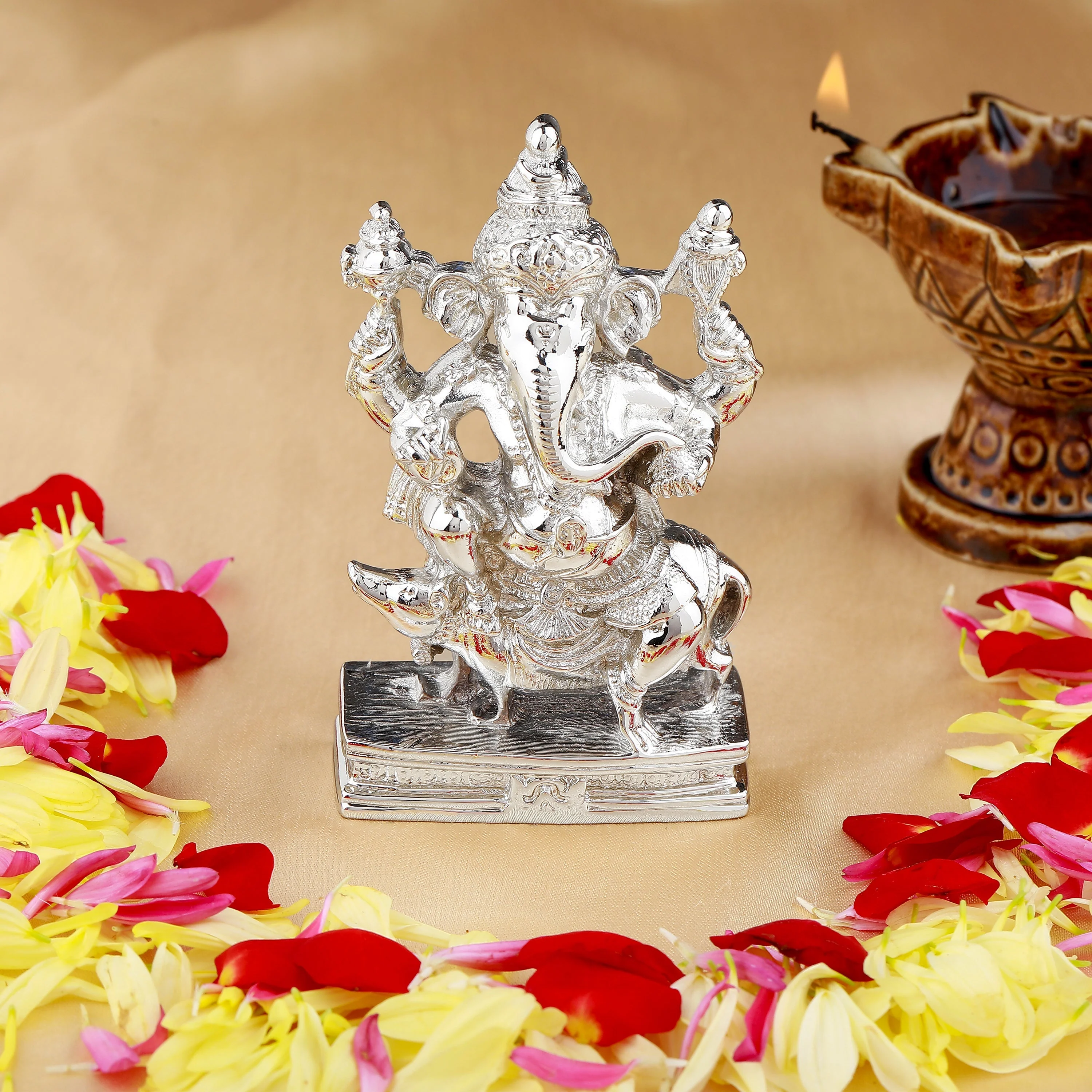 Estele Rhodium Plated Lord Ganesha Idol - Image 2
