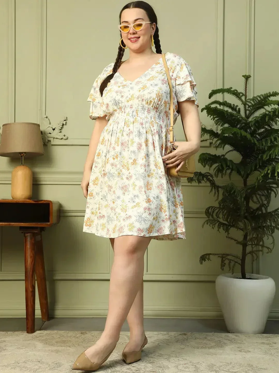 Exquisite White Floral Print Short Sleeve Elasticated Smocking Plus Size Women Dress - Image 9