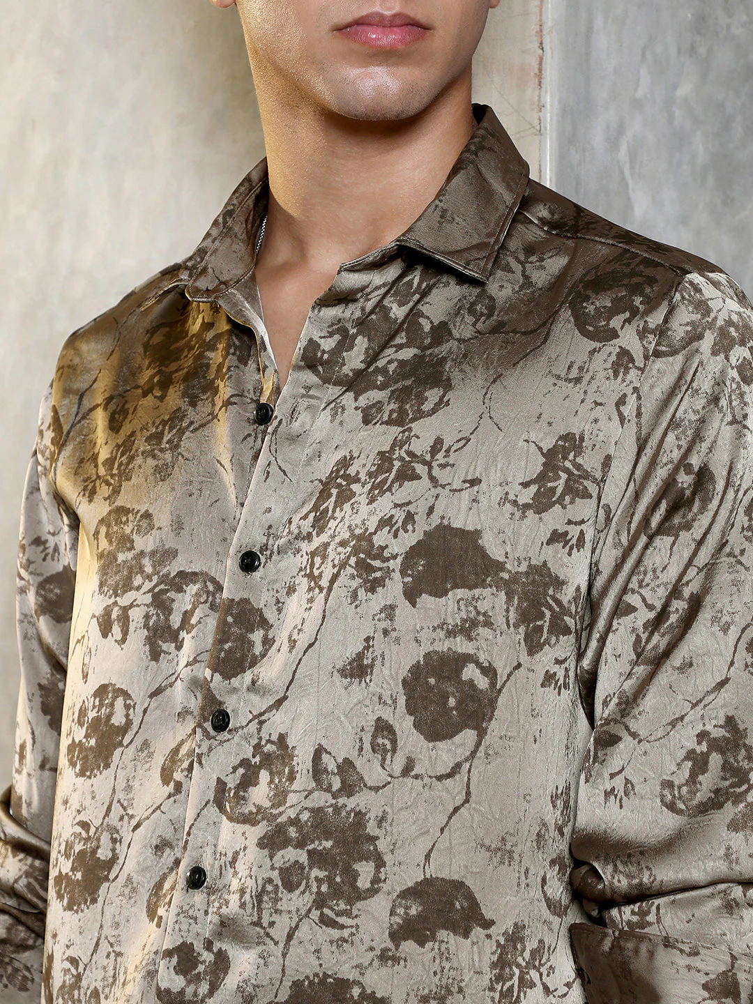 Faded-Flora Jacquard Shirt - Image 7