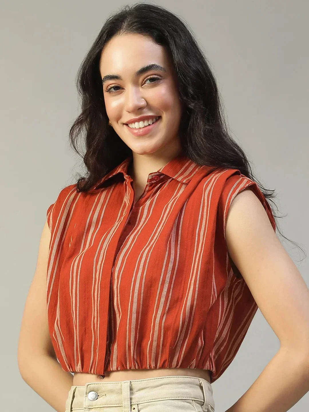 Fence Rust Collared Short Sleeve Button Down Yarn Dyed Women Cotton Crop Shirt - Image 3