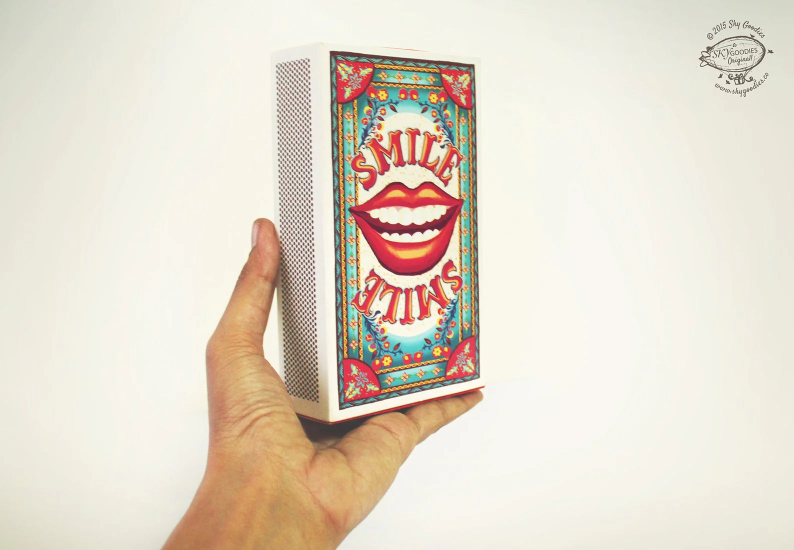 Festive Gift Pack: Matchbox Gift Box with 8 electric tea lights - Image 3