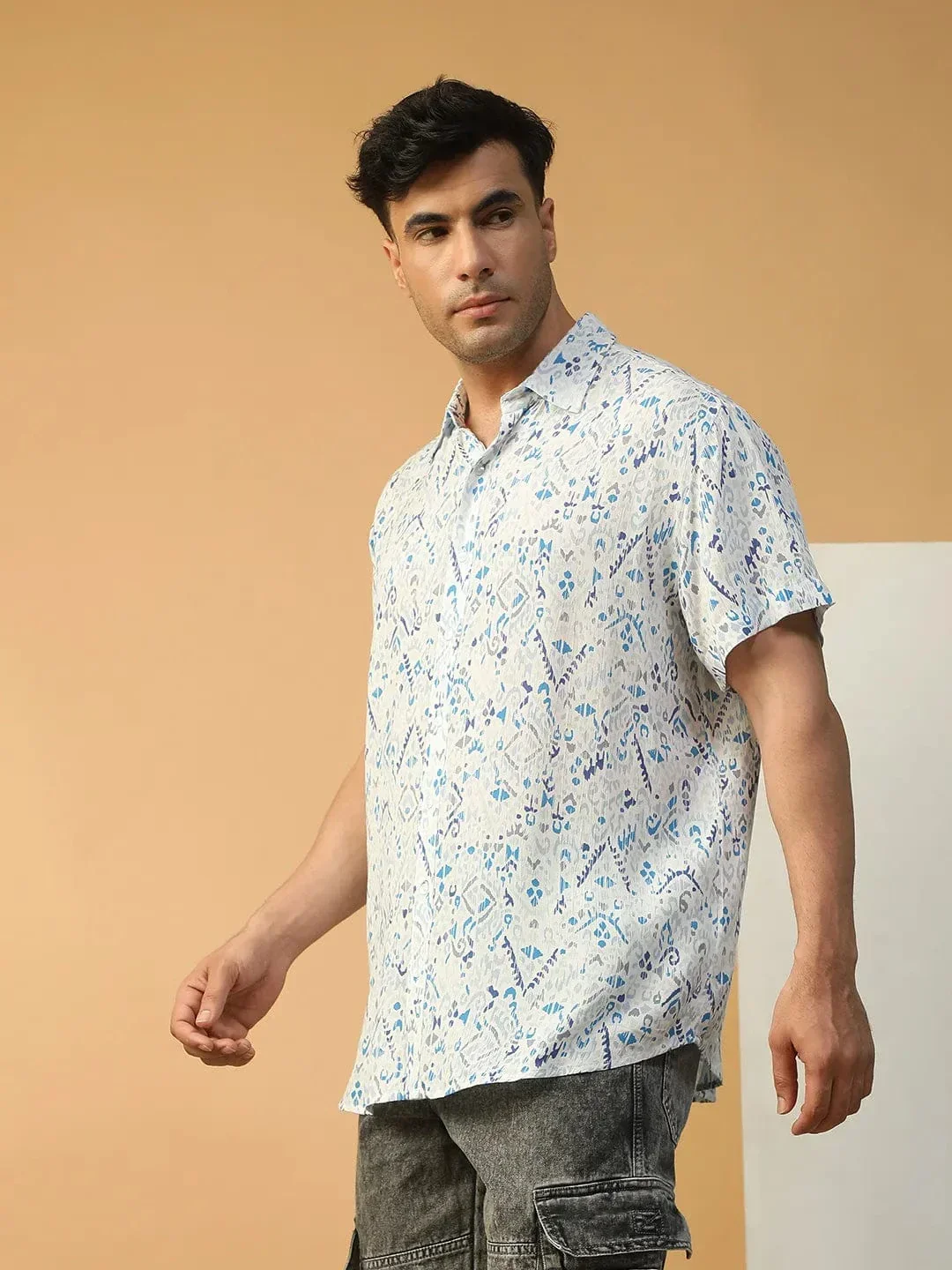 Flexer Abstract Print Multicolor Collared Short Sleeve Men Oversized Shirt