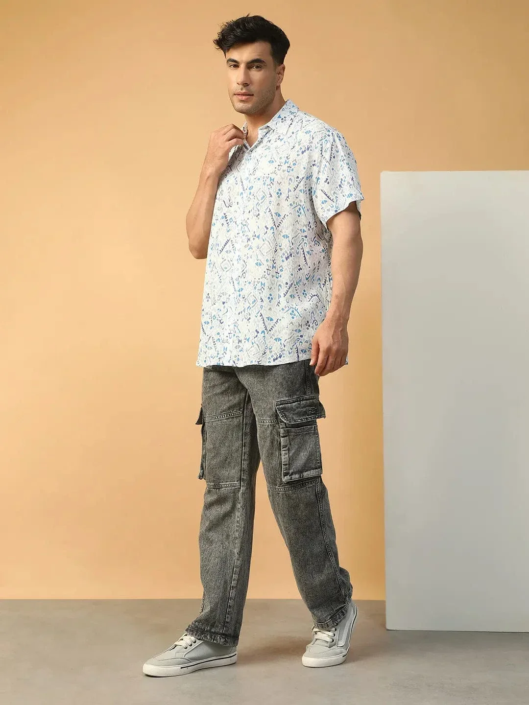 Flexer Abstract Print Multicolor Collared Short Sleeve Men Oversized Shirt - Image 4