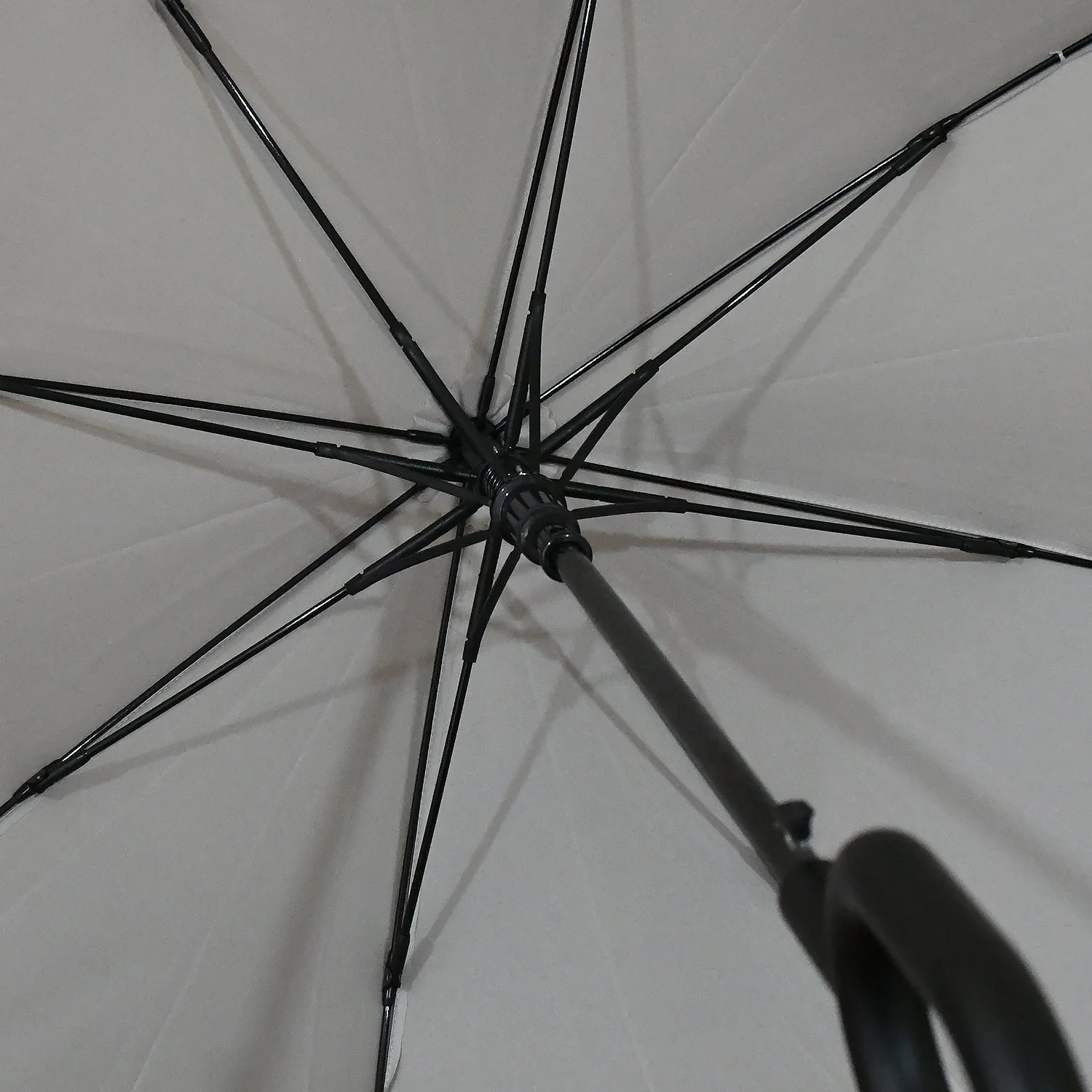 Foldable UV Umbrella with C-Handle – Sun & Rain Protection for Kids (1 Pc, Mixed Colors) - Image 8