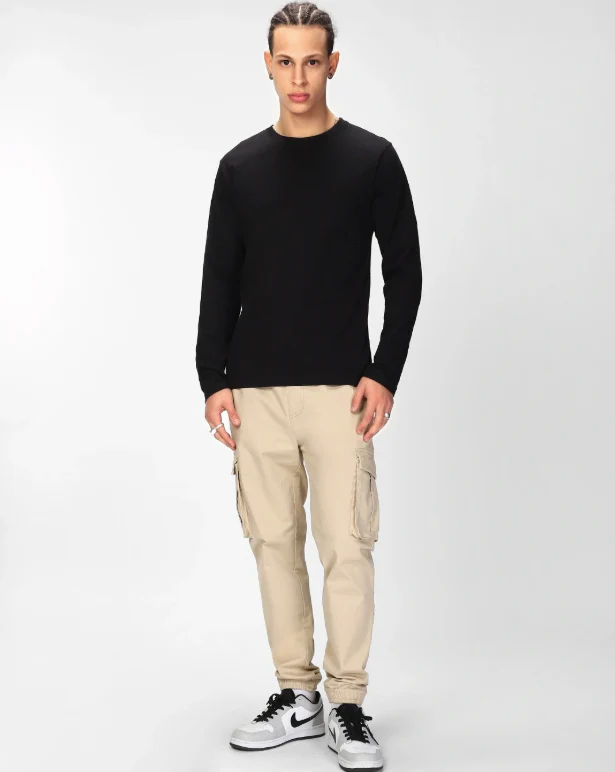Full Sleeve Black T-shirt - Image 4