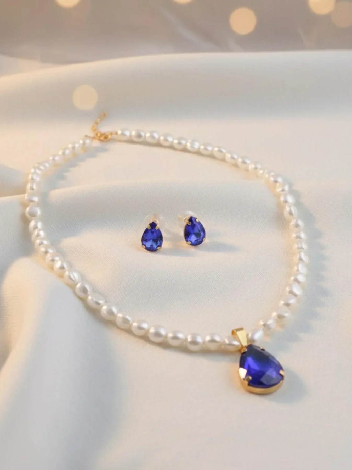 Giana Necklace Set