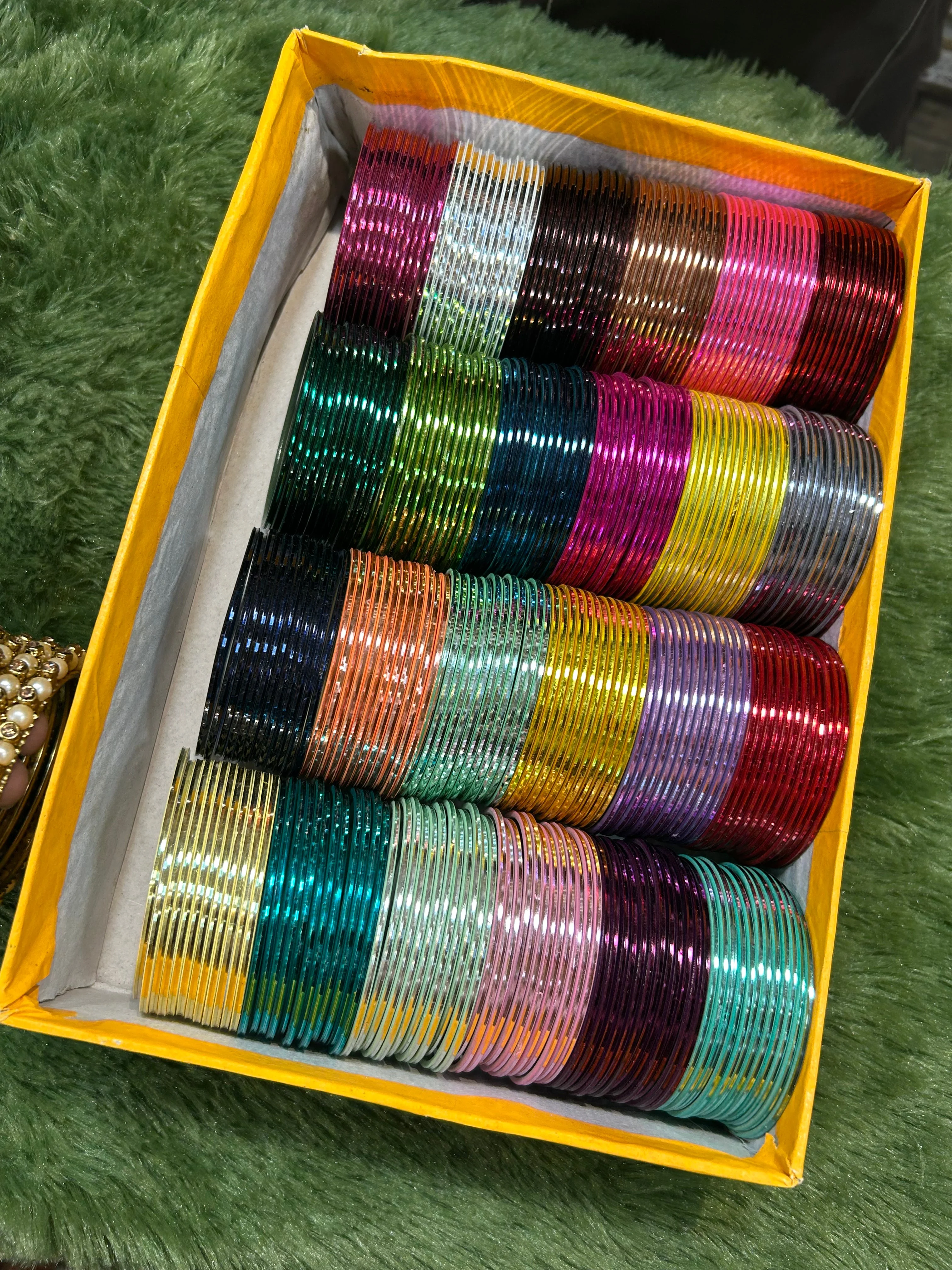 GLOSSY BANGLES - Image 3