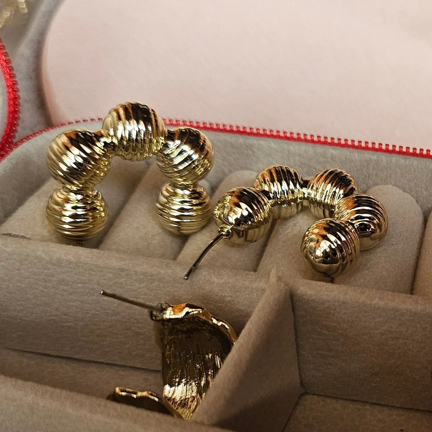 Gold Chunky Ribbed Hoop Earrings - Image 7