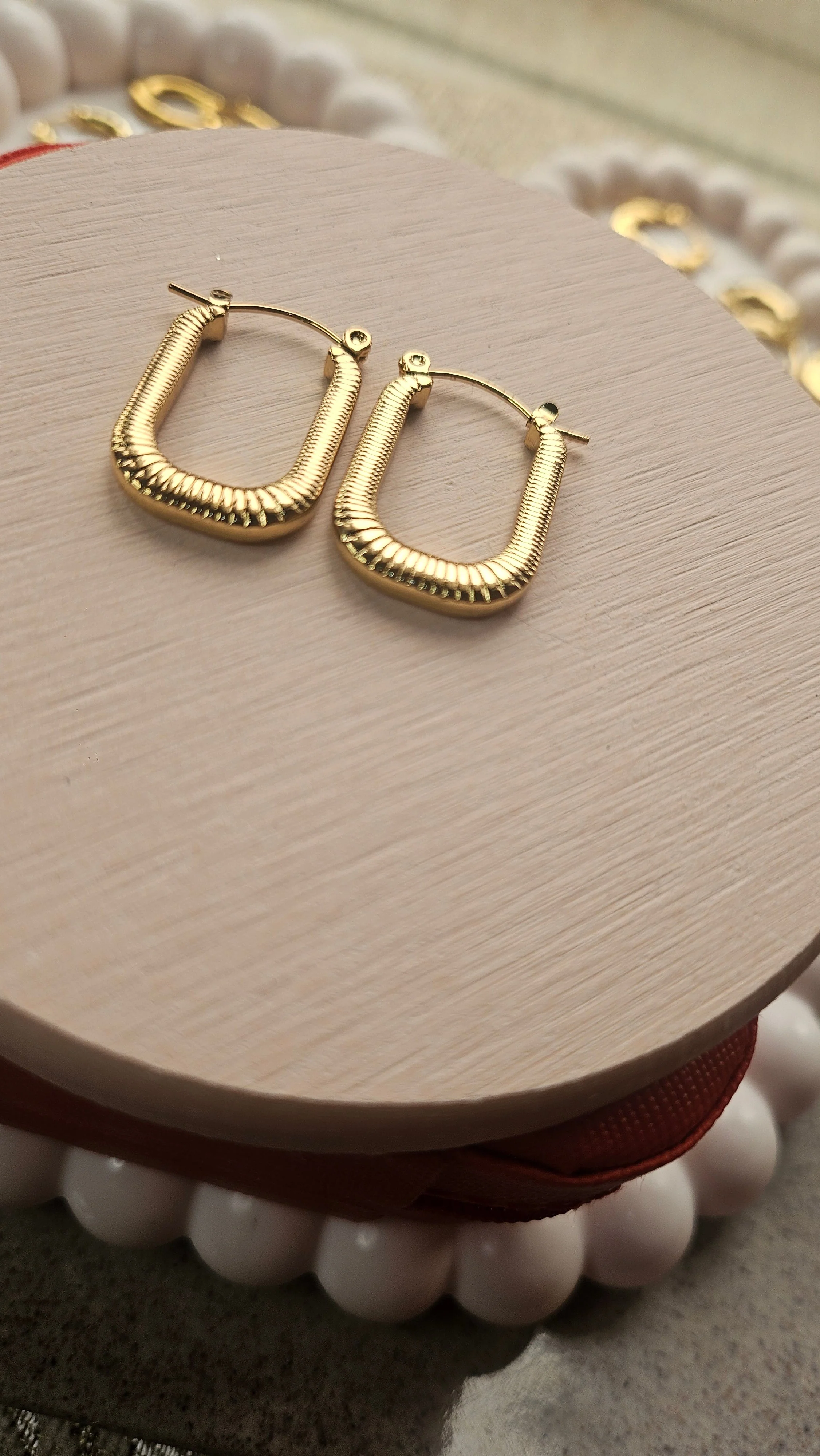 Gold Ribbed U-Shape Hoop Earrings - Image 3