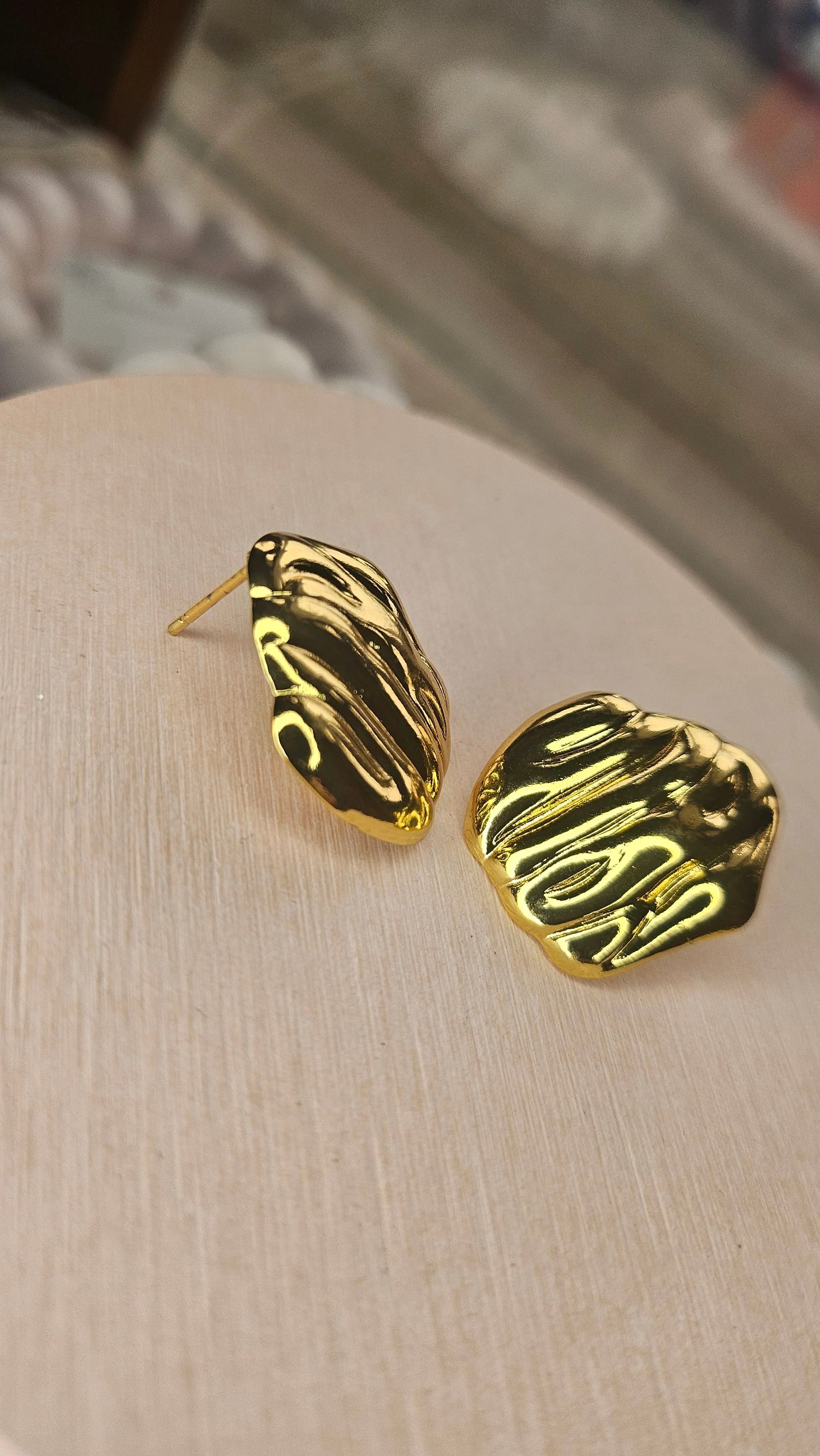 Gold Sculpted Stud Earrings - Image 5