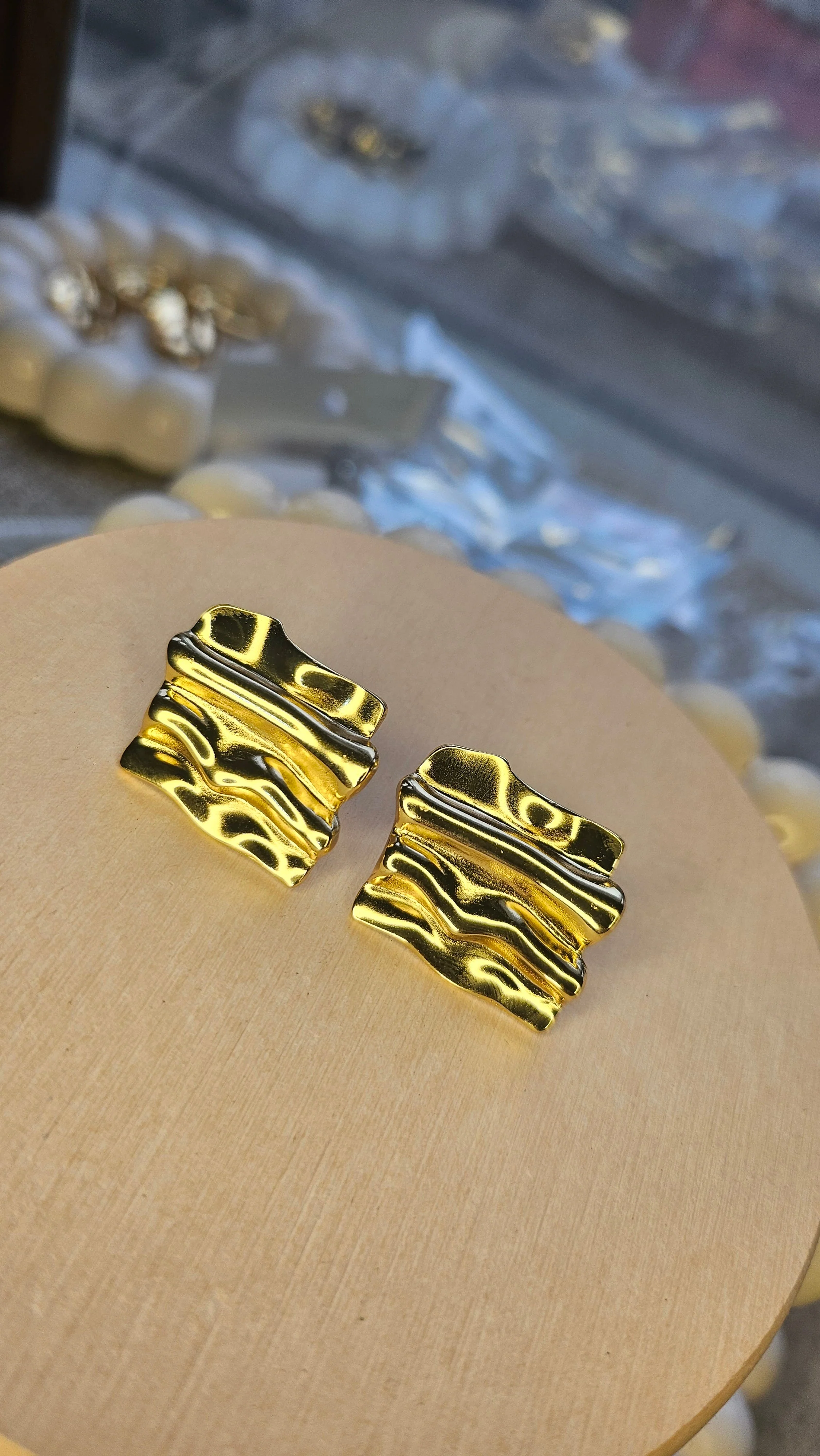 Golden Ripple Sculpted Stud Earrings - Image 4