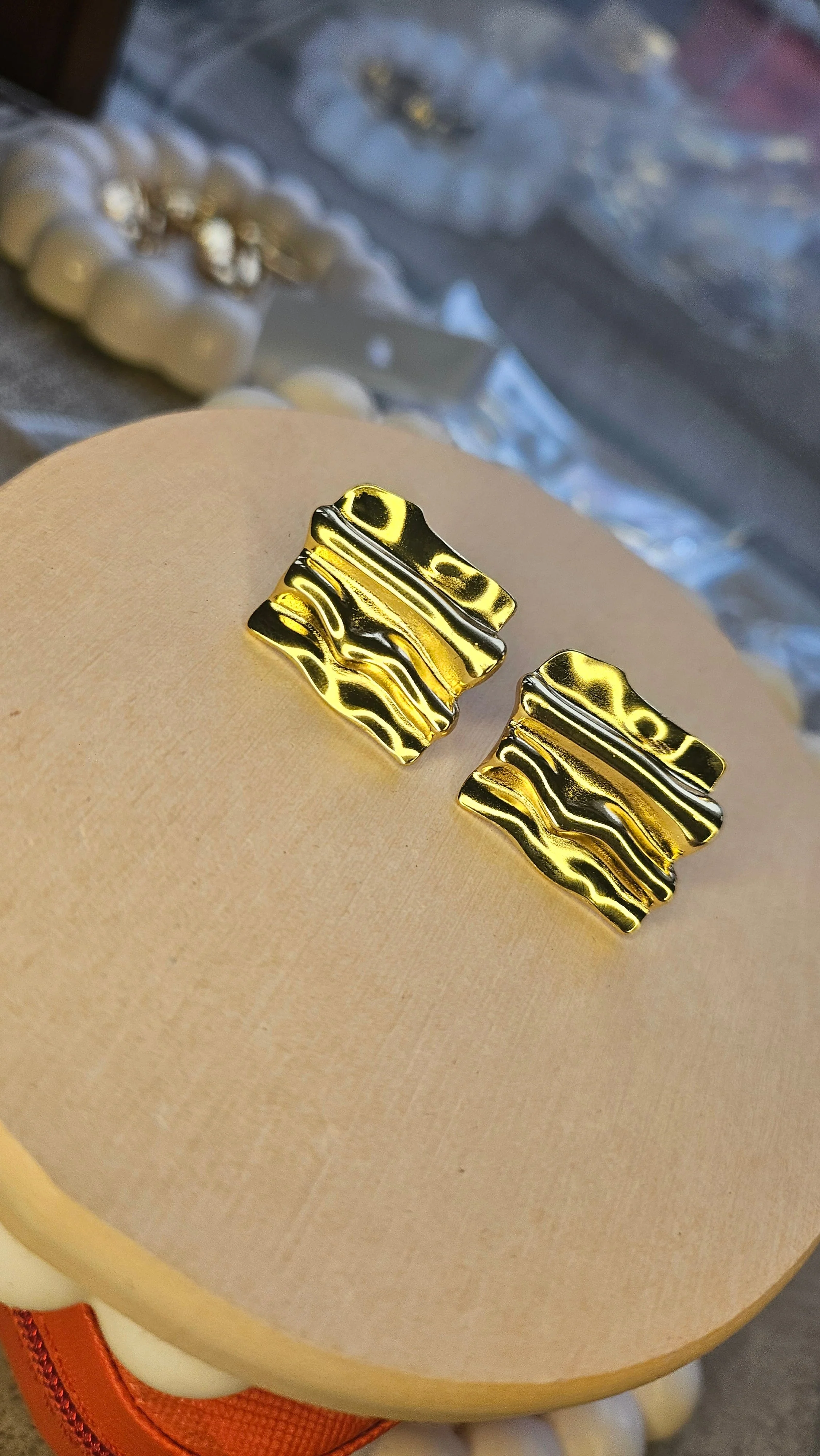 Golden Ripple Sculpted Stud Earrings - Image 5