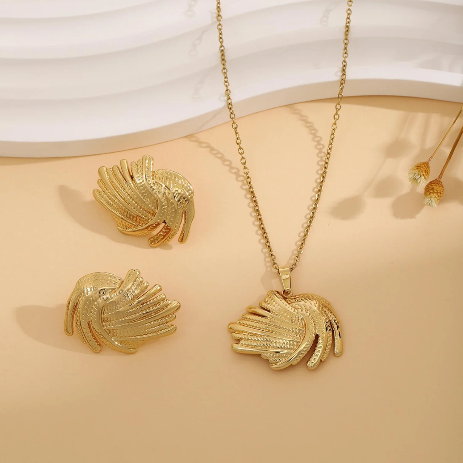 Golden Shell Swirl Necklace & Earring Set - Image 5