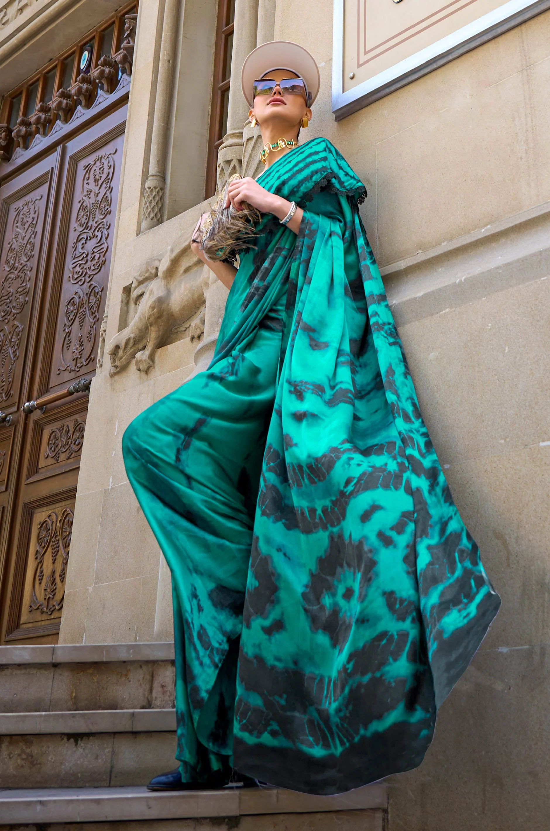 Green And Black Digital Print Satin Crepe Saree
