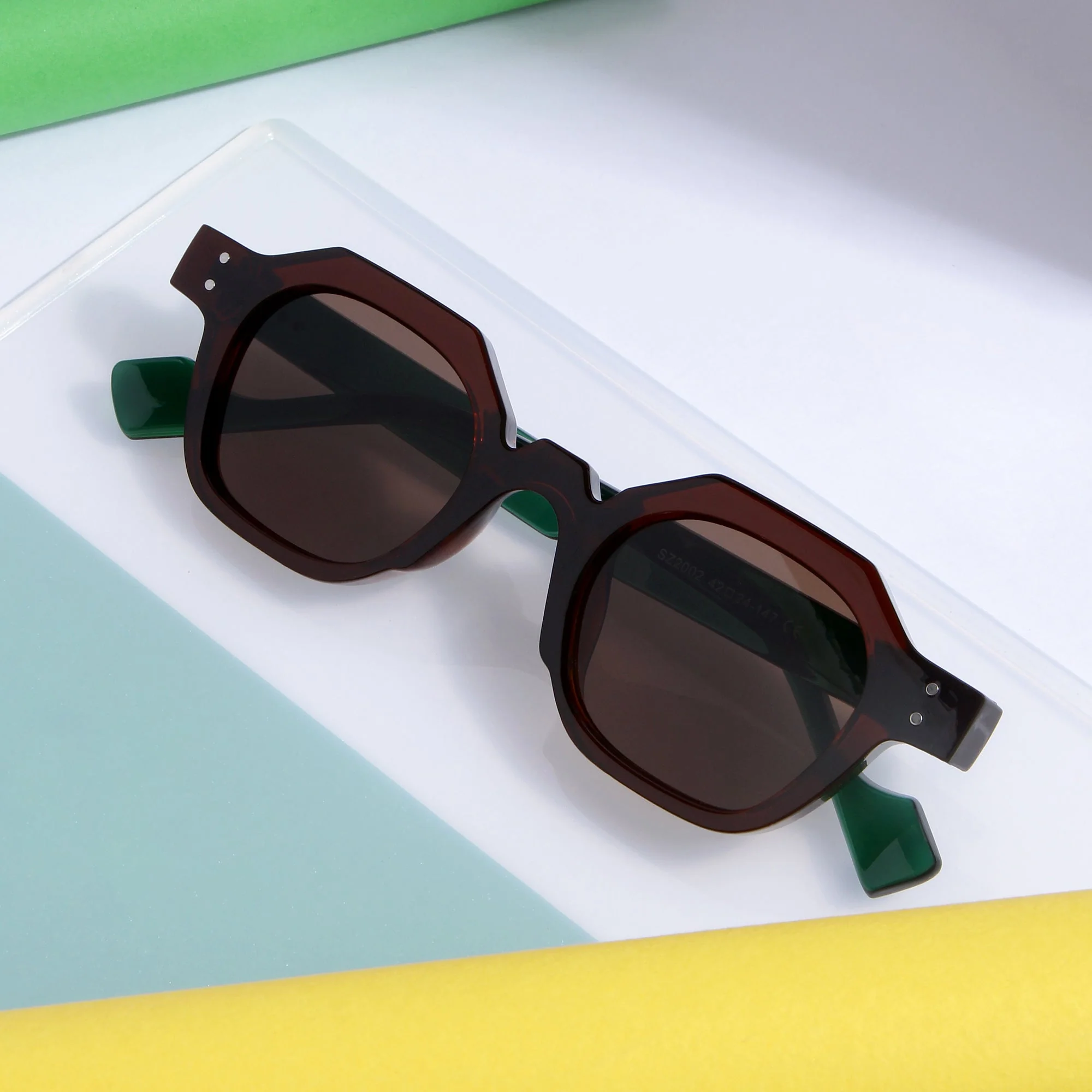 Green Brown Brown SZ 2002 Round Sunglasses - Image 4