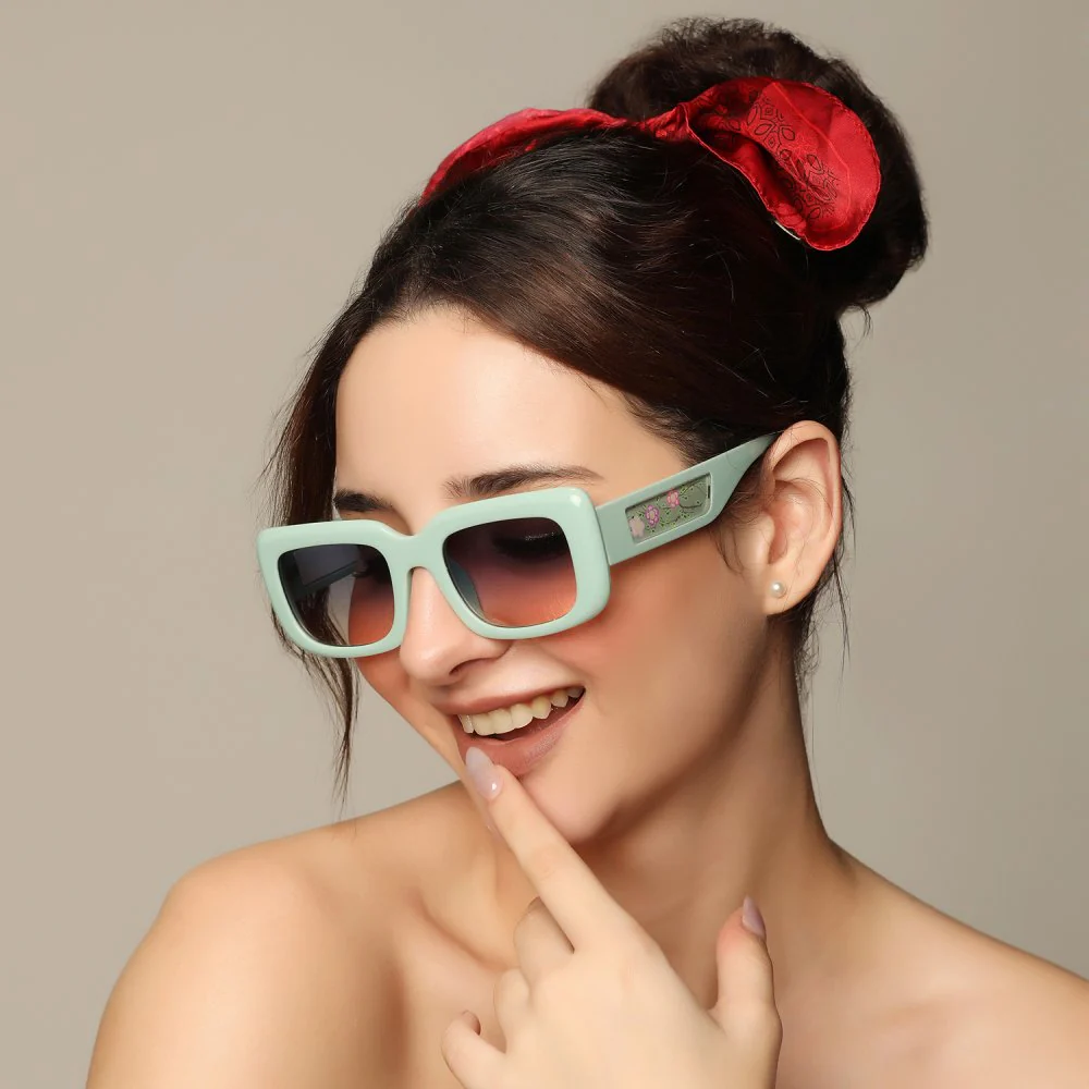 Green Floral Designer Rectangular Sunglasses For Women - Image 3