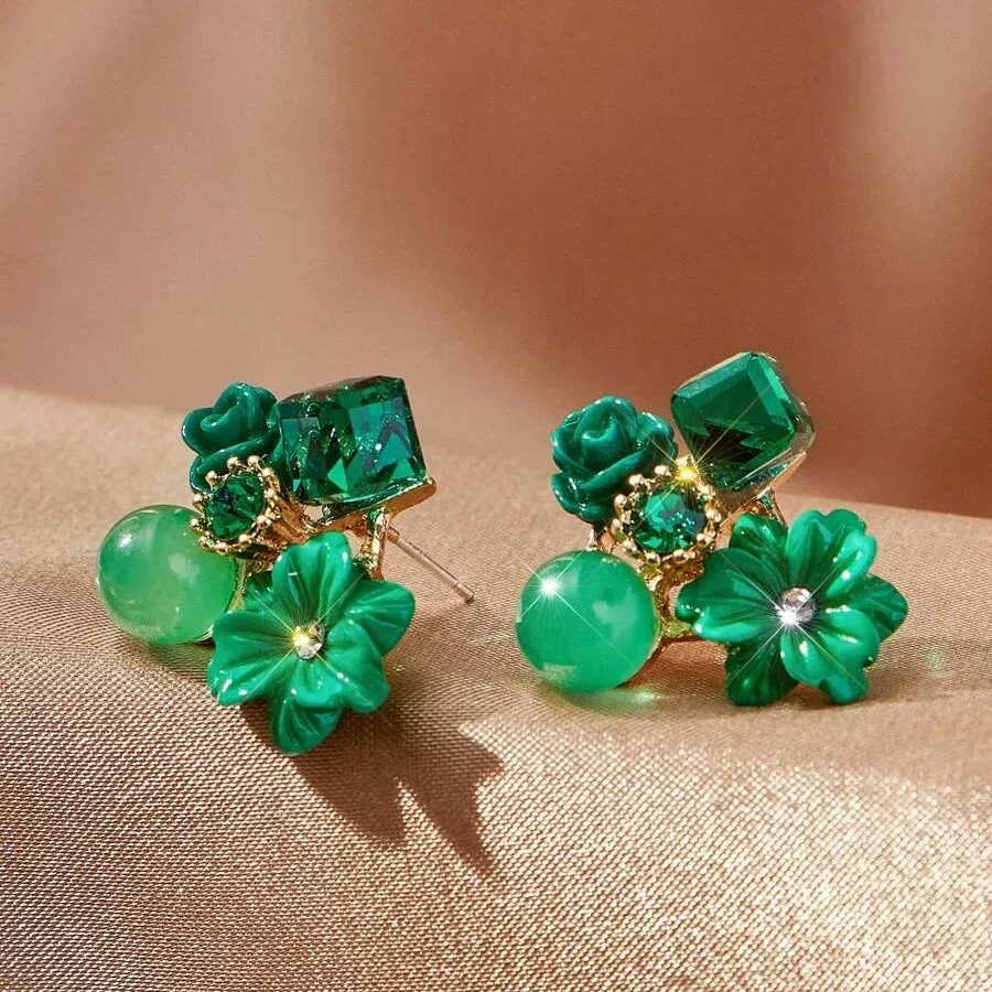 Green  Pleasure Charms Stud Earring - Image 2