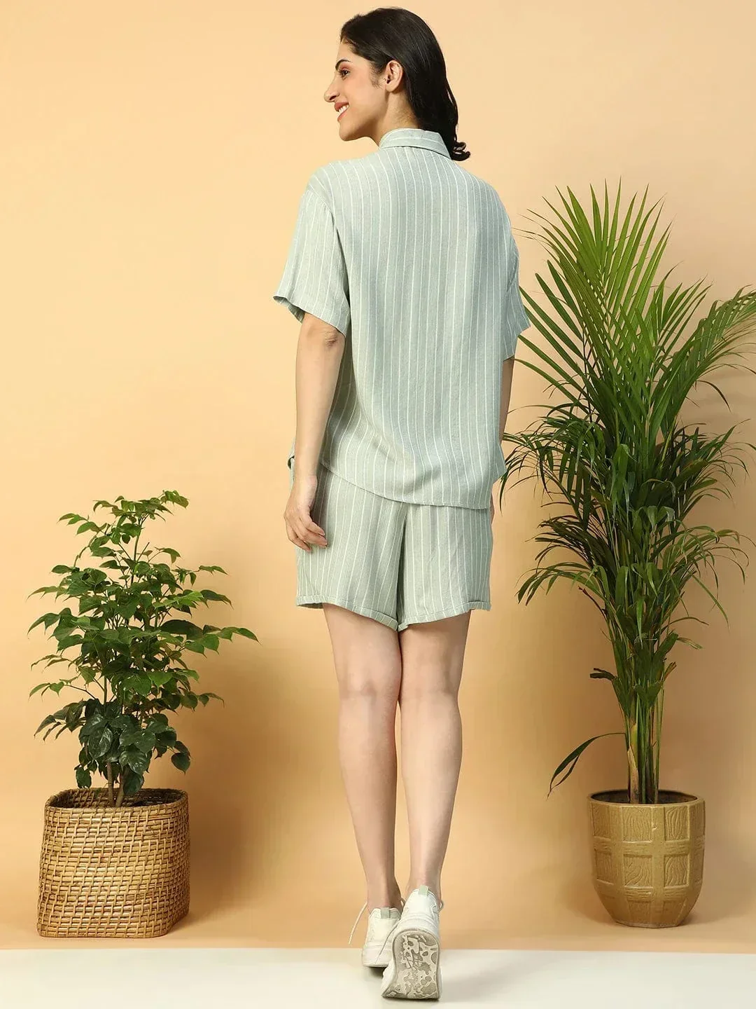 Green Stripe Print Collared Shirt With Elasticated Shorts Women Co-ord Set - Image 4