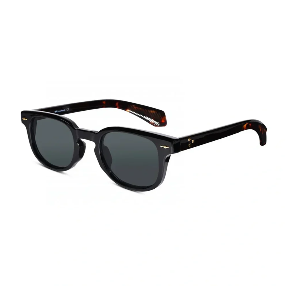 Grey Bold Rectangular Sunglasses For Men & Women - Image 3