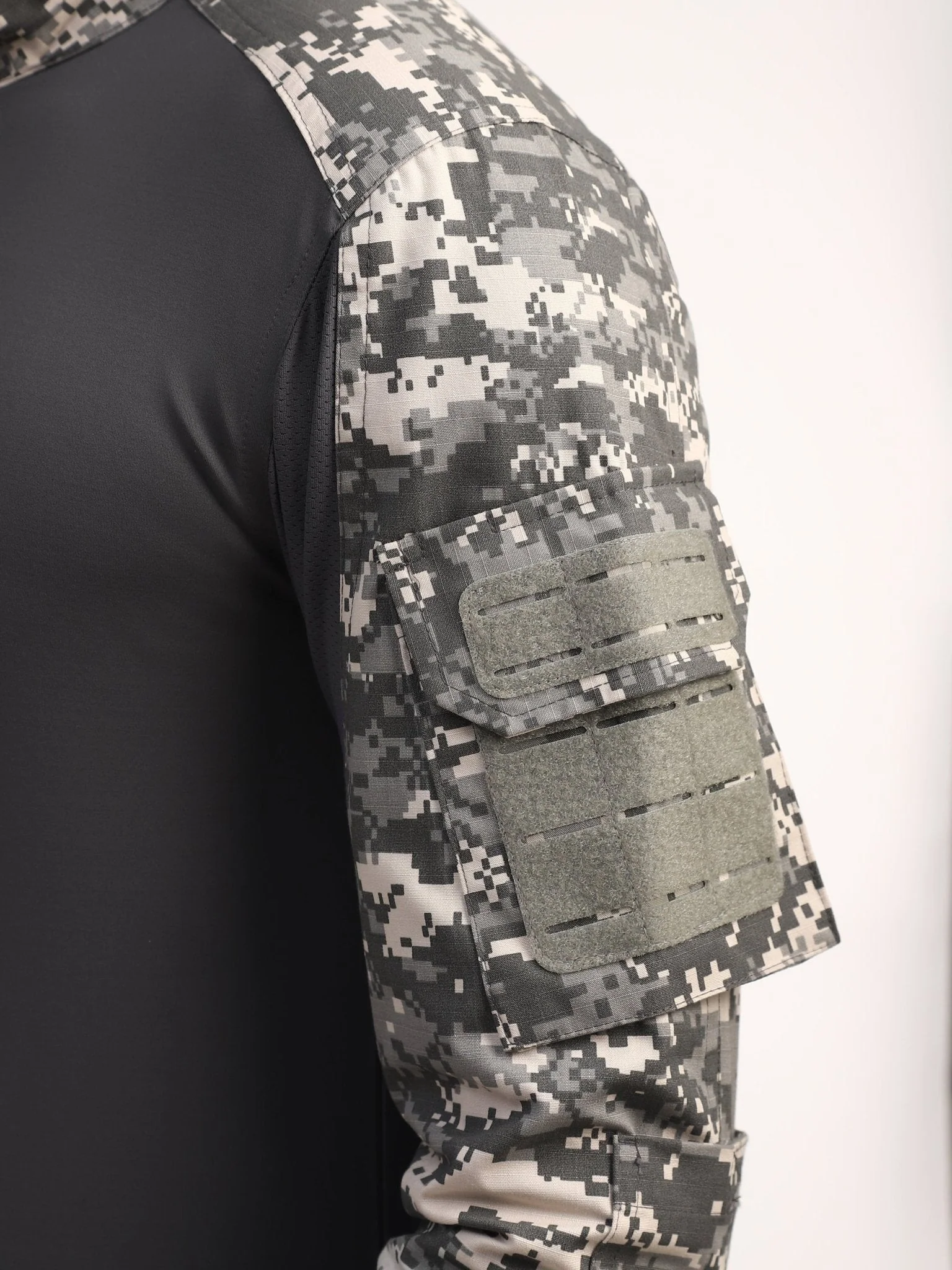 Grey Digital Full Sleeves Tactical T-Shirt - Image 5