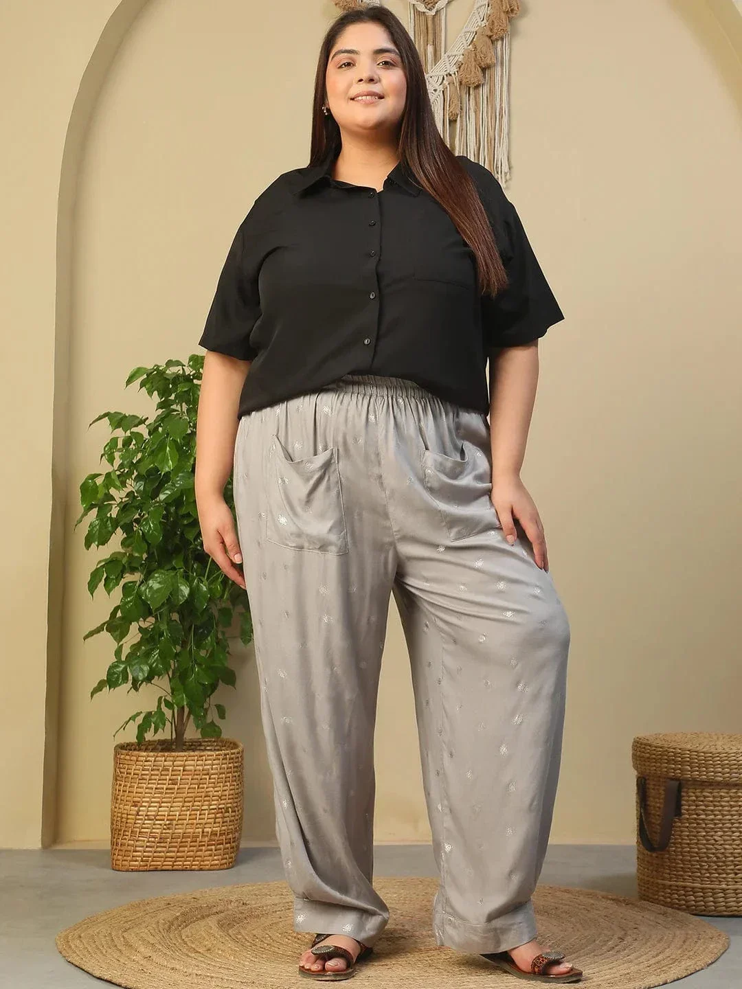 Grey Elasticated Royal Twill Foil Print Plus Size Women Trouser With Front Pockets - Image 8