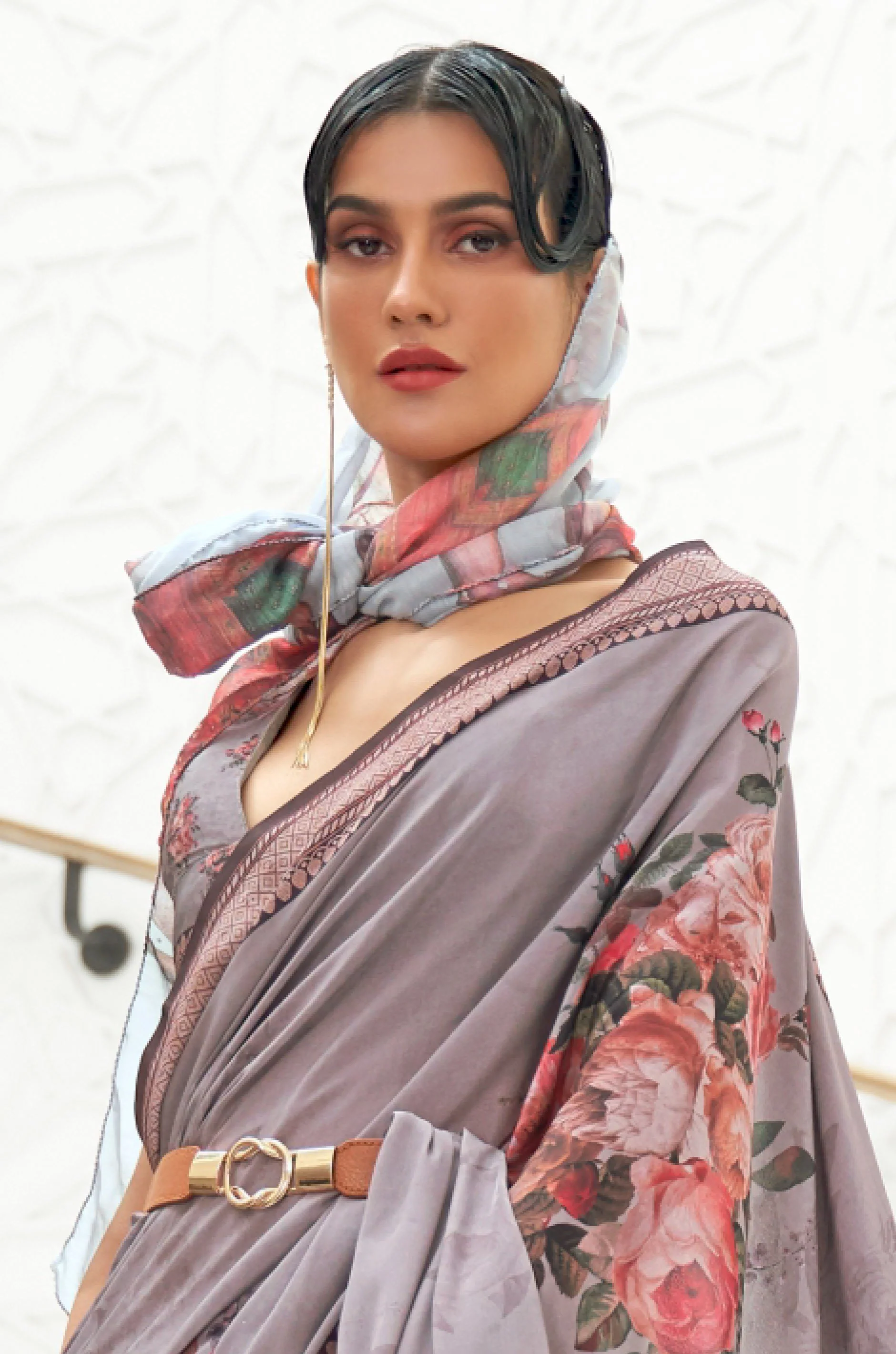 Grey Multicolour Satin Crepe Saree - Image 4