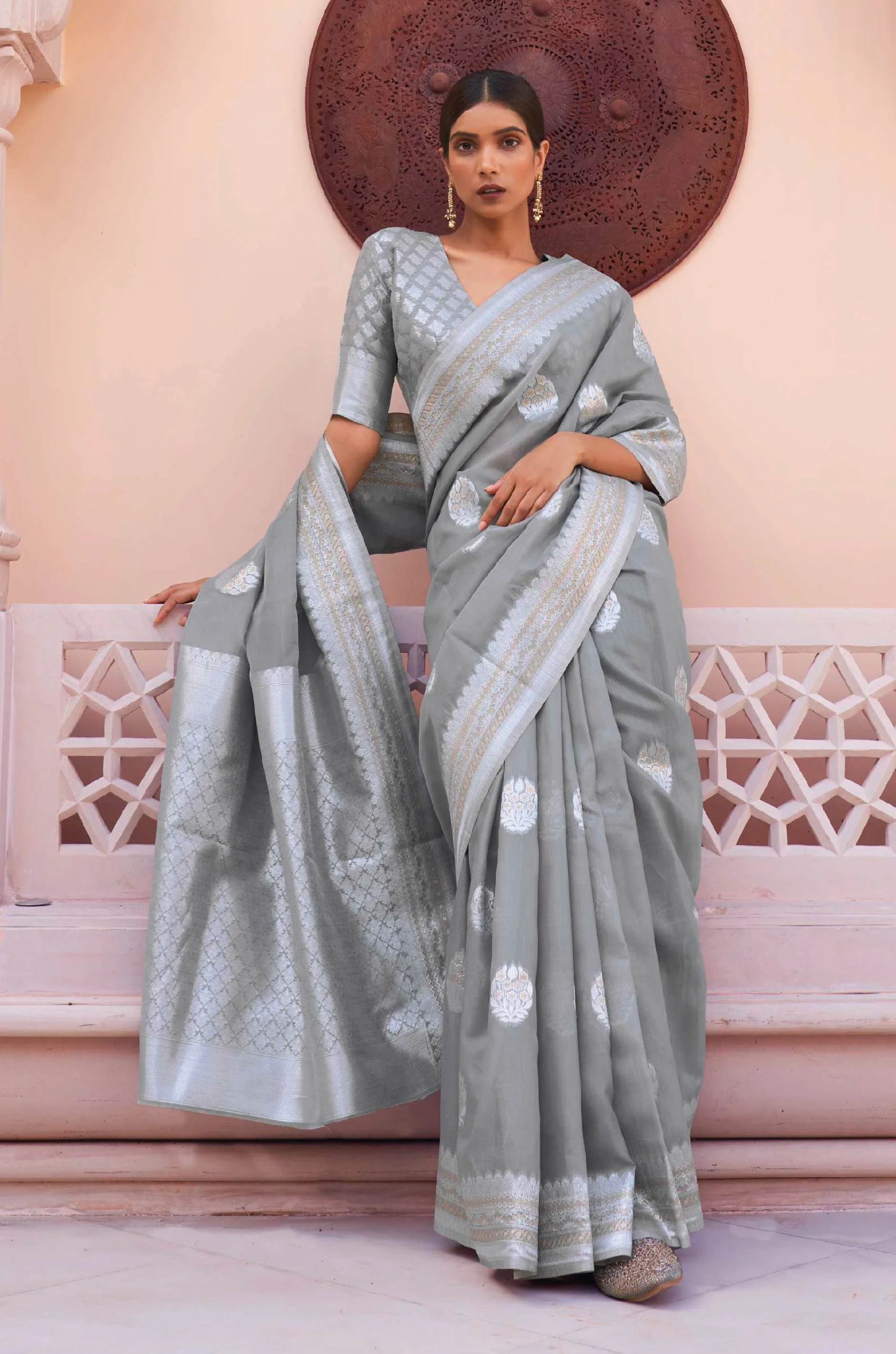 Grey Woven Linen Saree
