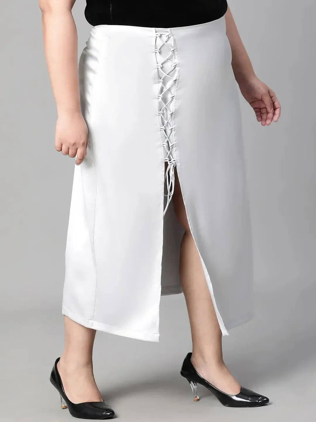 Grey Zig-Zag Detailed Slit Cut Satin Plus Size Skirt - Image 4