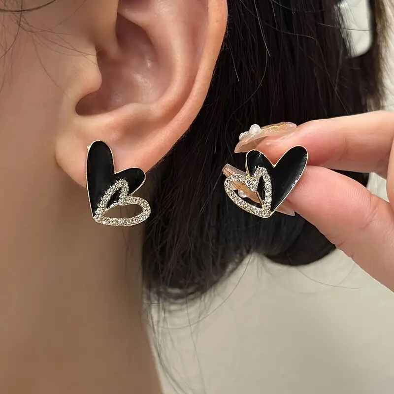 Heart’s Desire Charms Black Stud Earring - Image 4