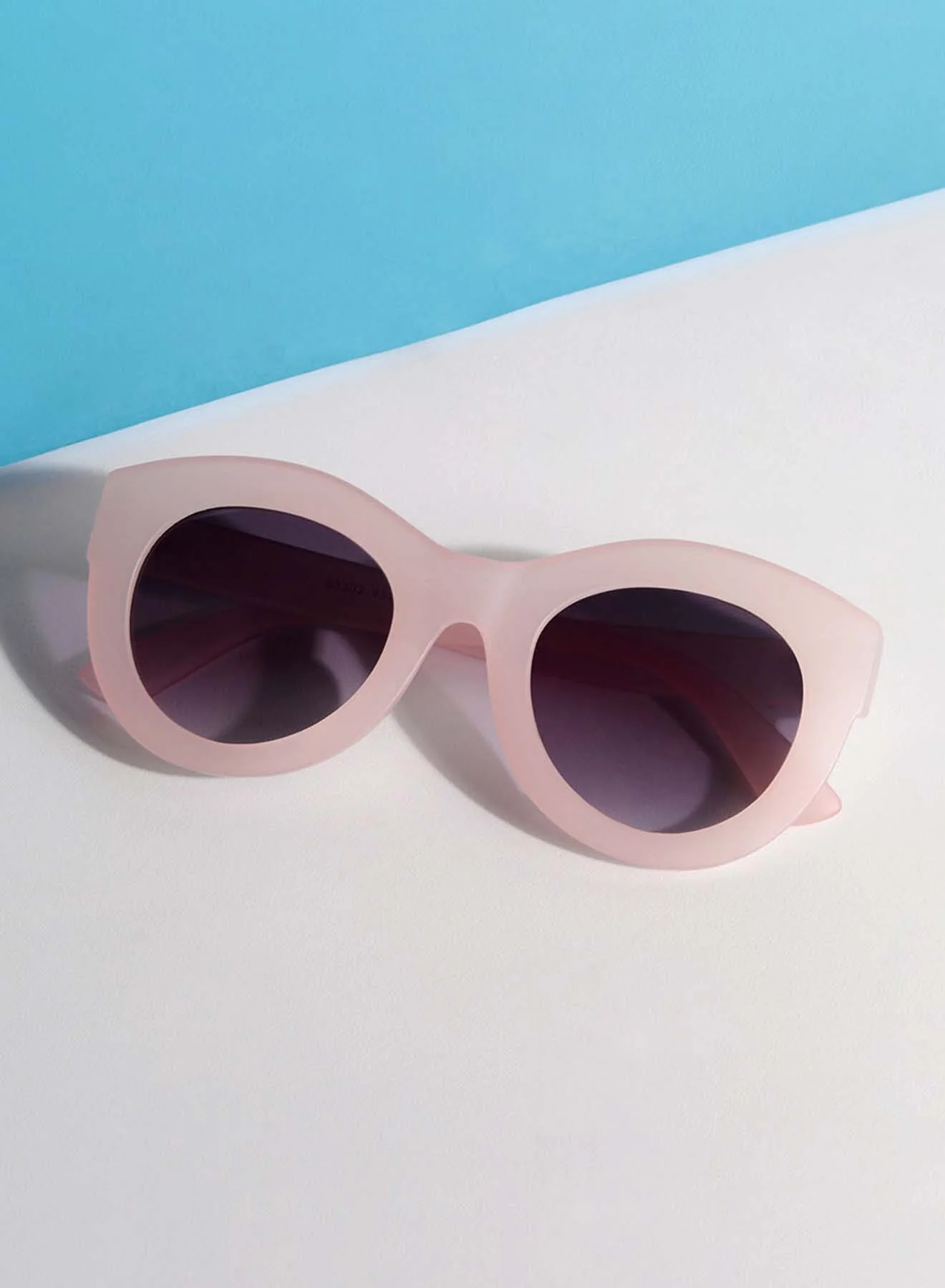 Helios Light Pink Round Kids Sunglasses - Image 2