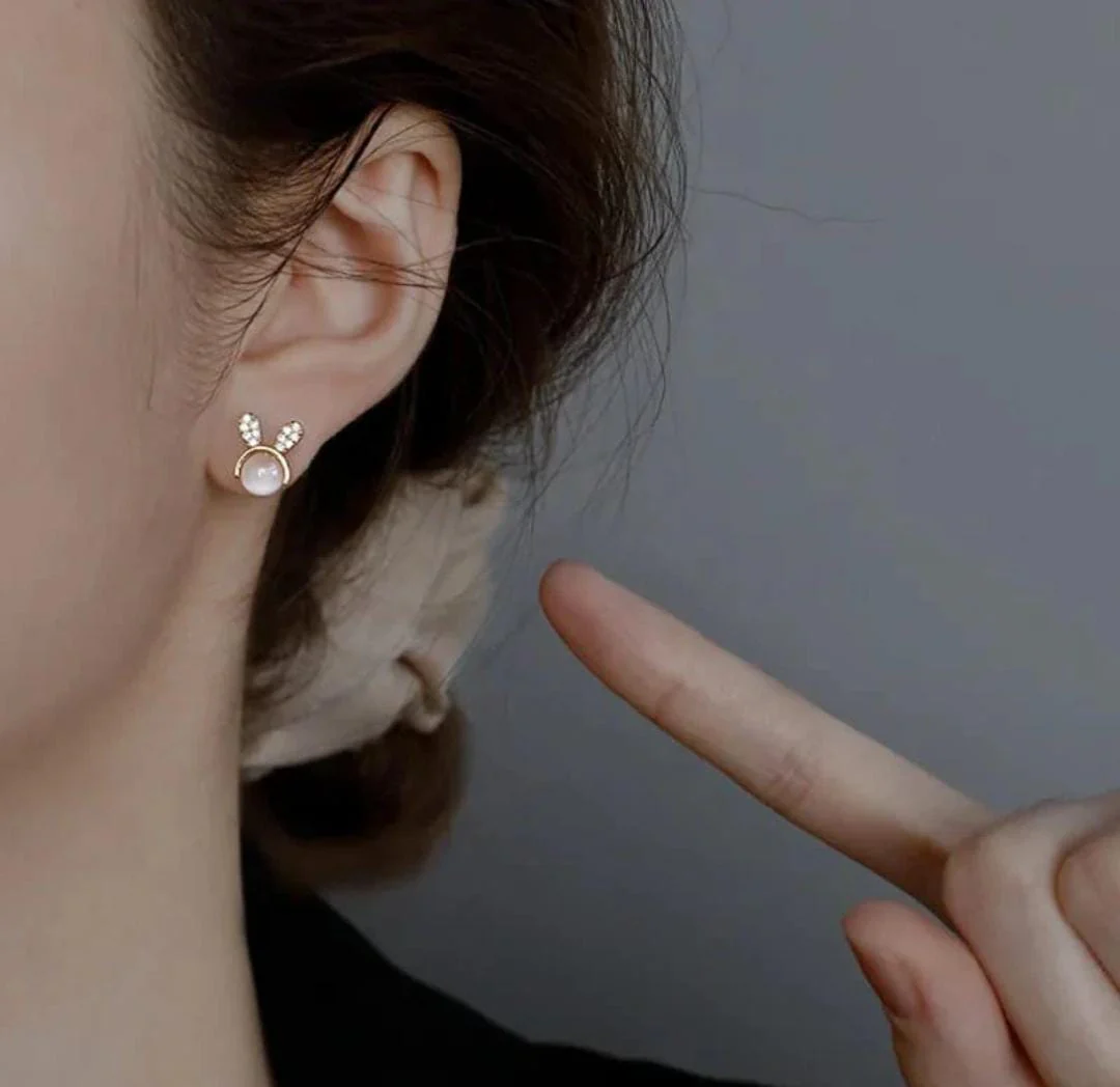 Honey Bunny Silver Stud Earring - Image 3